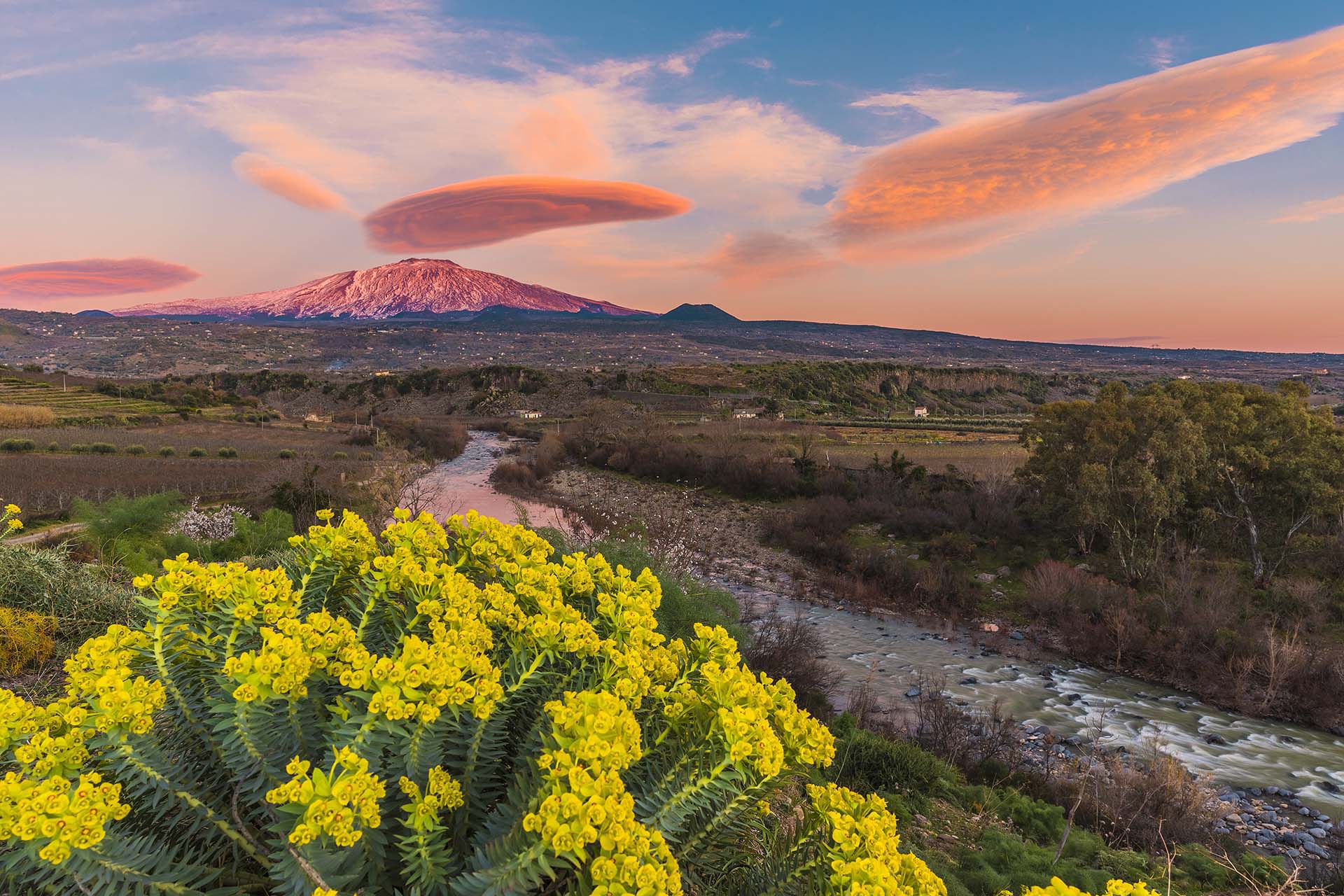 0a1a3210-hdr - Nuvole lenticolari sull'Etna