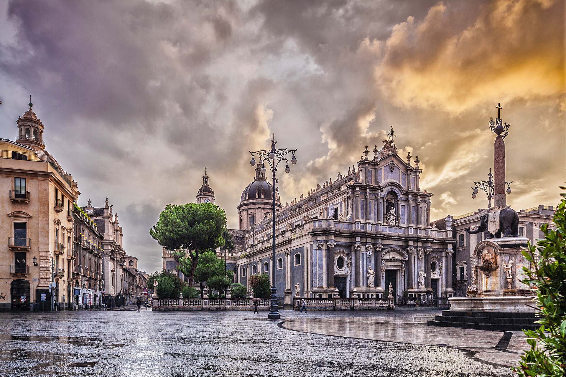 mg_1316-17 - Piazza Duomo di Catania