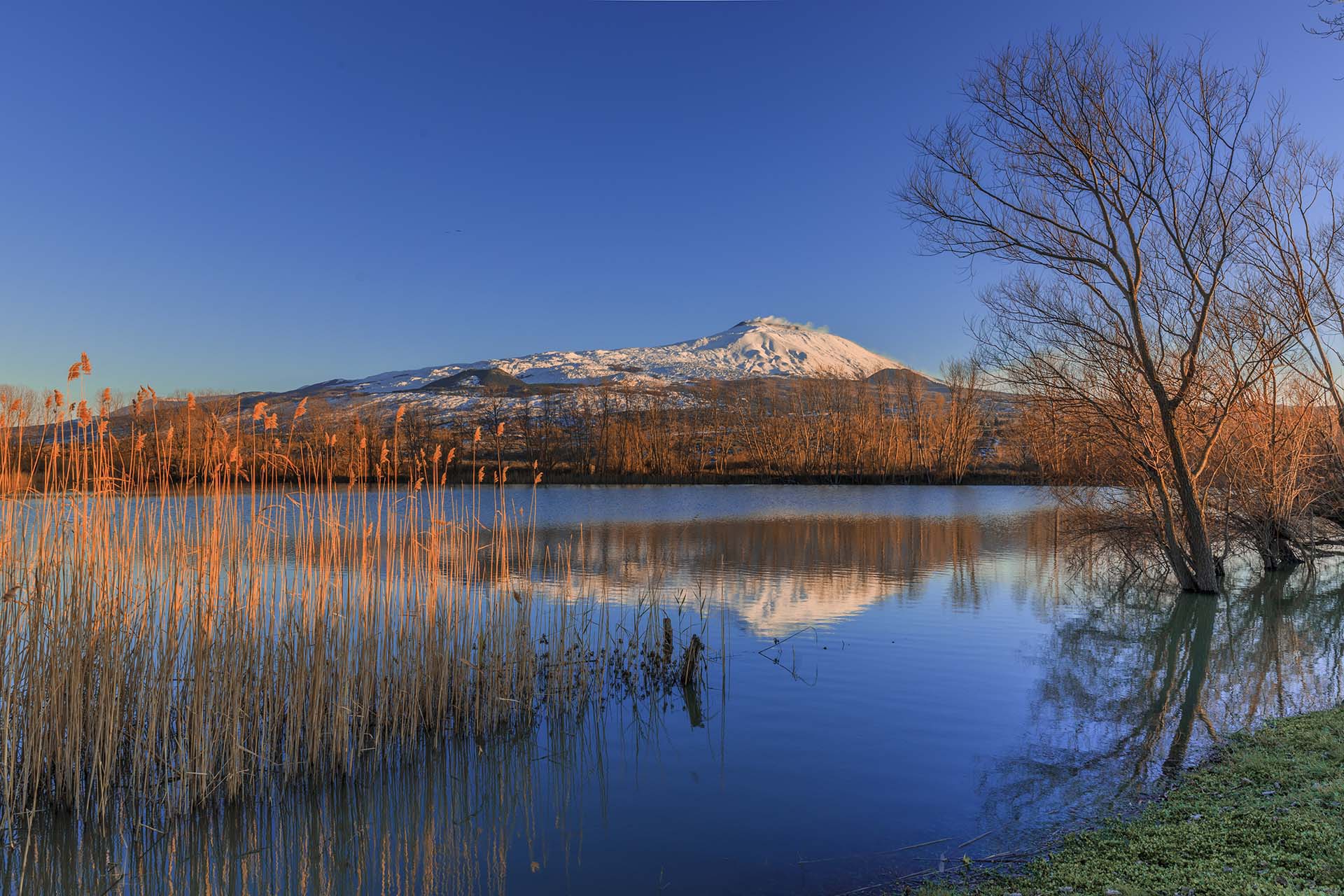 0a1a1310-hdr-Etna, lago Gurrida