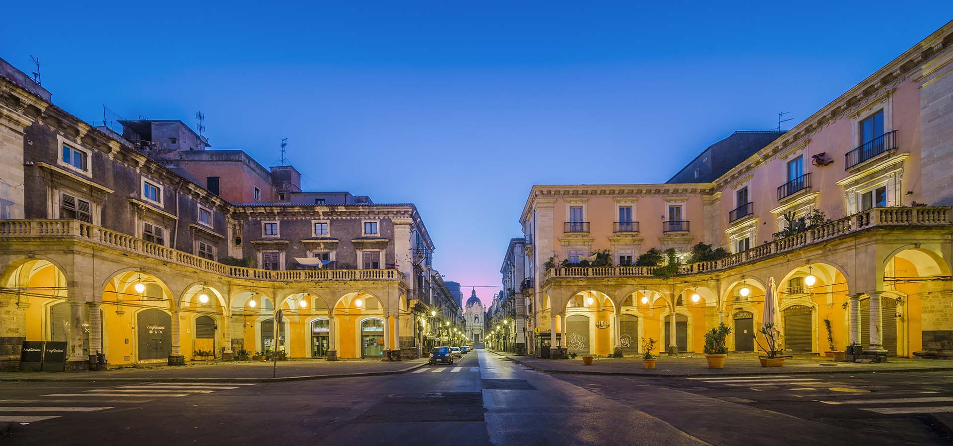 0a1a6069-Piazza Mazzini, e il mercato si trasforma in un luogo elegante