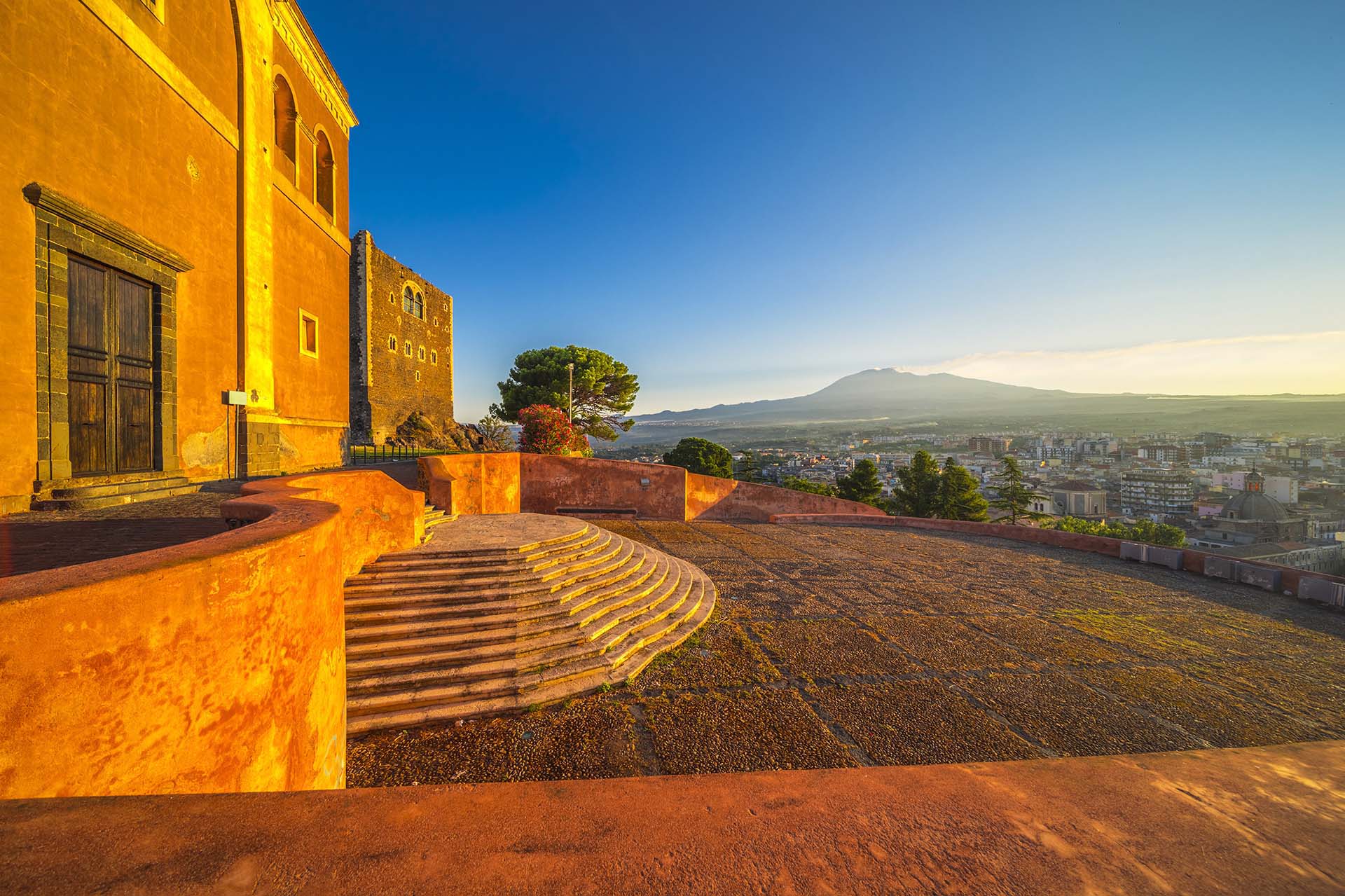 0a1a9591-hdr-Il promontorio di Paternò