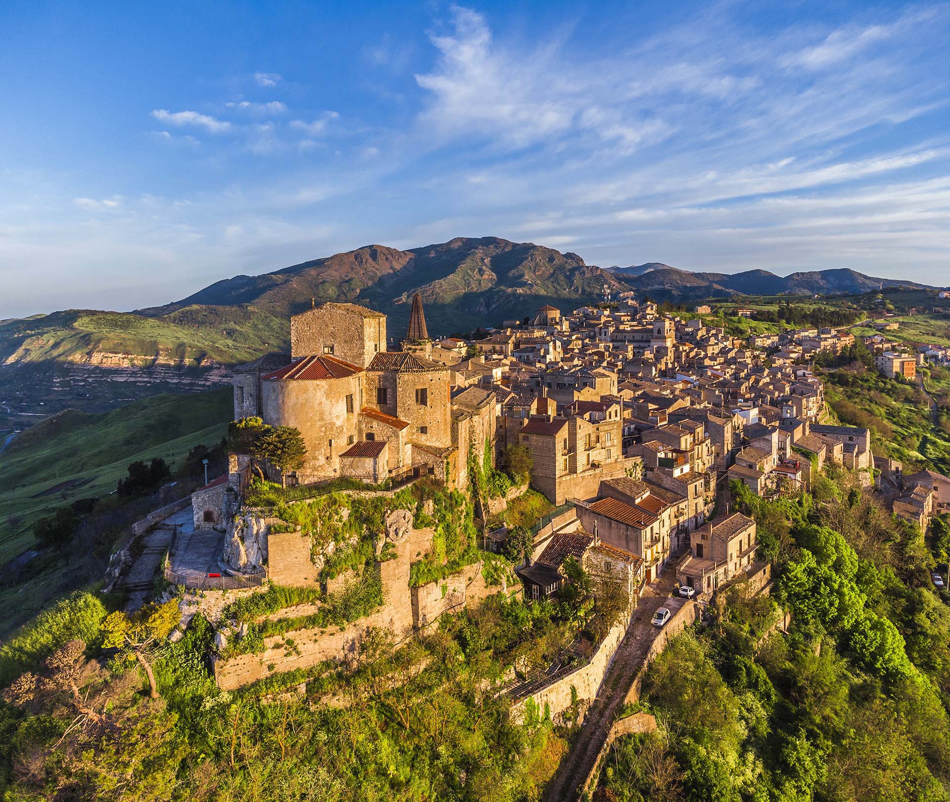 DJI_0217-Pano-Madonie, borgo di Petralia Soprana