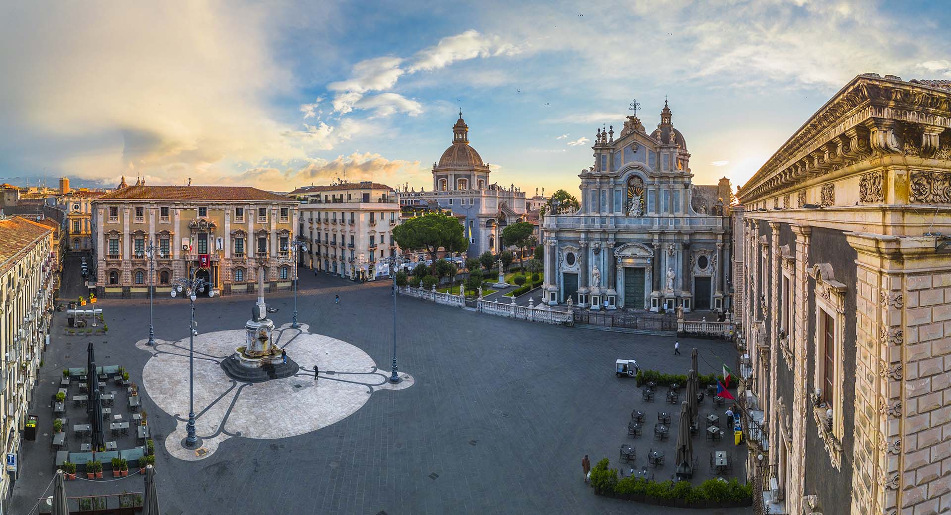 La piazza Duomo di Catania
