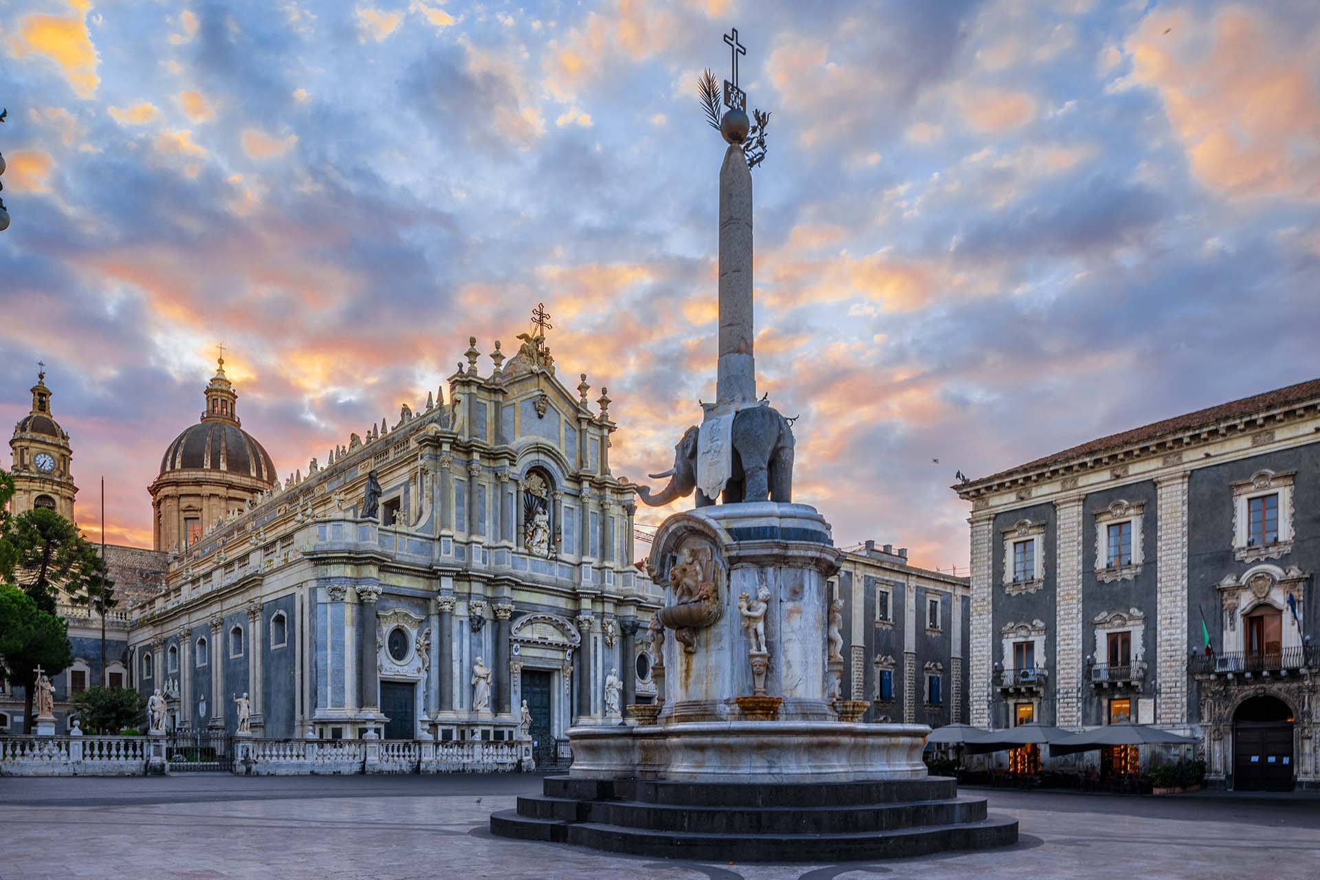 0A1A3978-HDR-0A1A3978-HDR-Catania, il Duomo Barocco