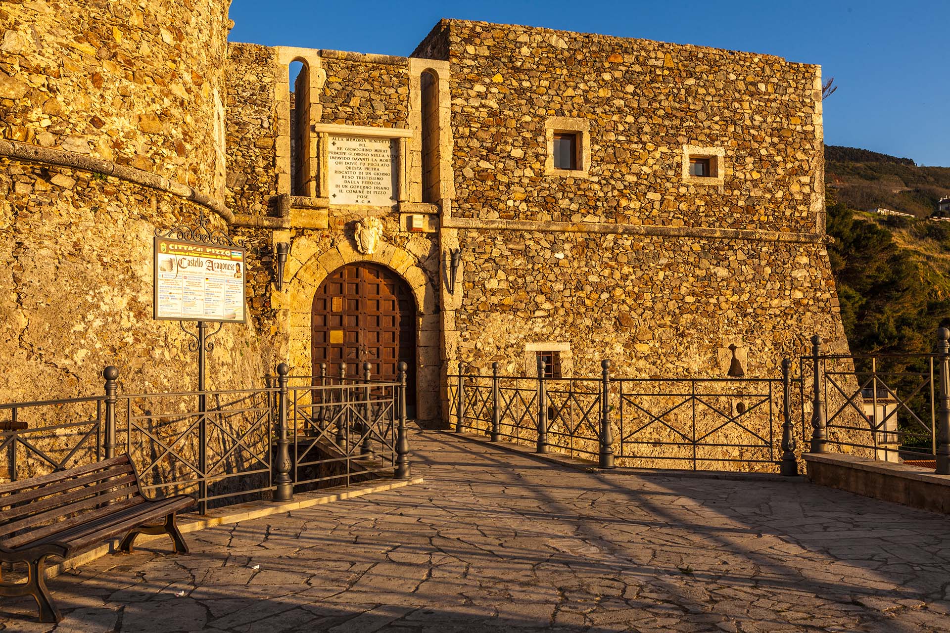 Calabria, Castello Murat di Pizzo Calabro