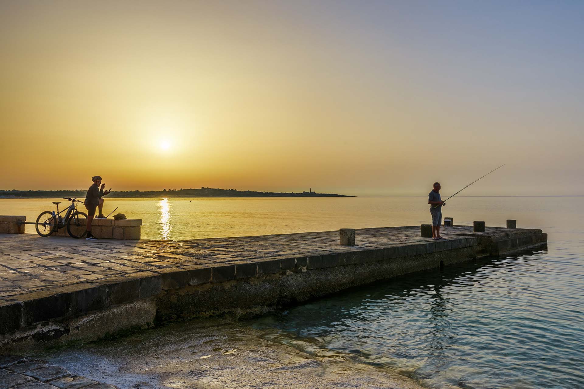 0A1A5496-HDR-Ragusa, Scicli, il molo di Sampieri