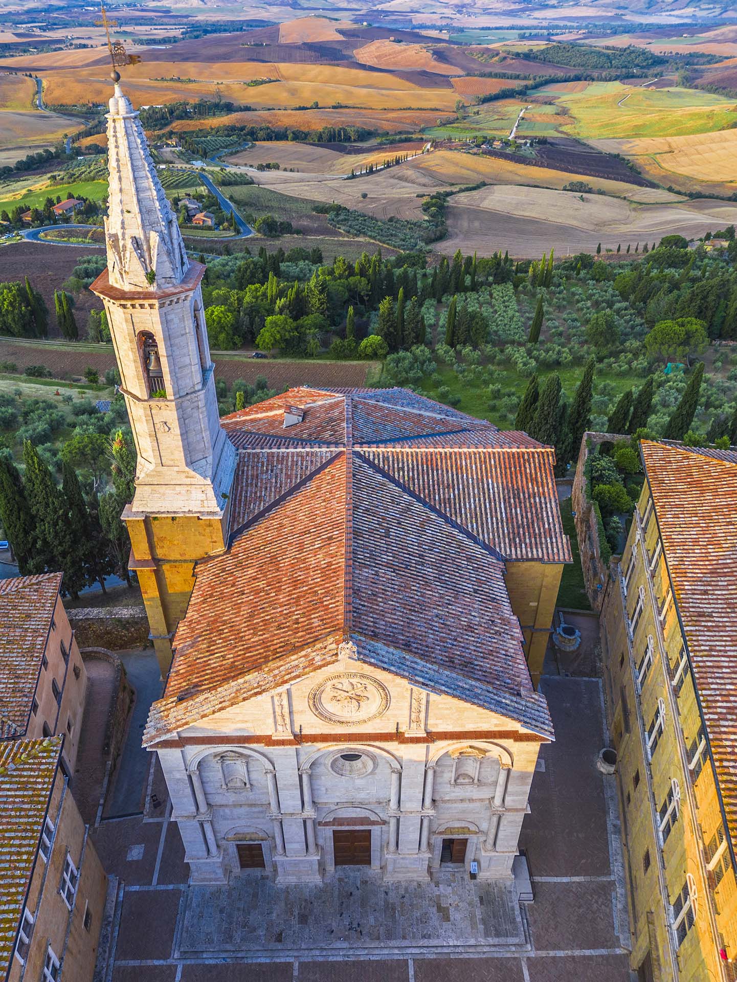 DJI_0241-HDR-Toscana, Duomo di Pienza e le colline della Val d’Orcia