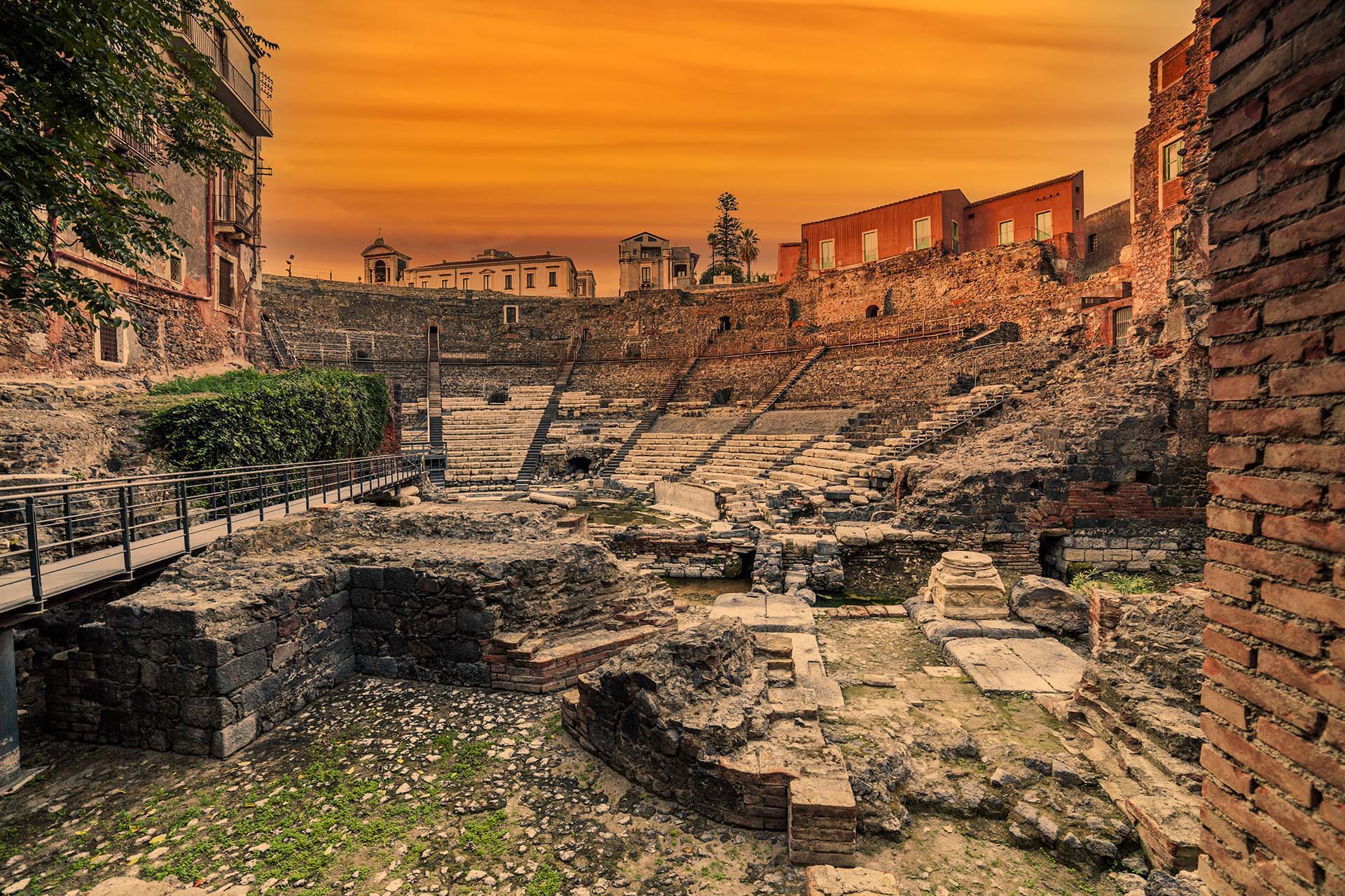 MG_3217-Catania, Teatro Antico Greco Romano nel quartiere Antico Corso