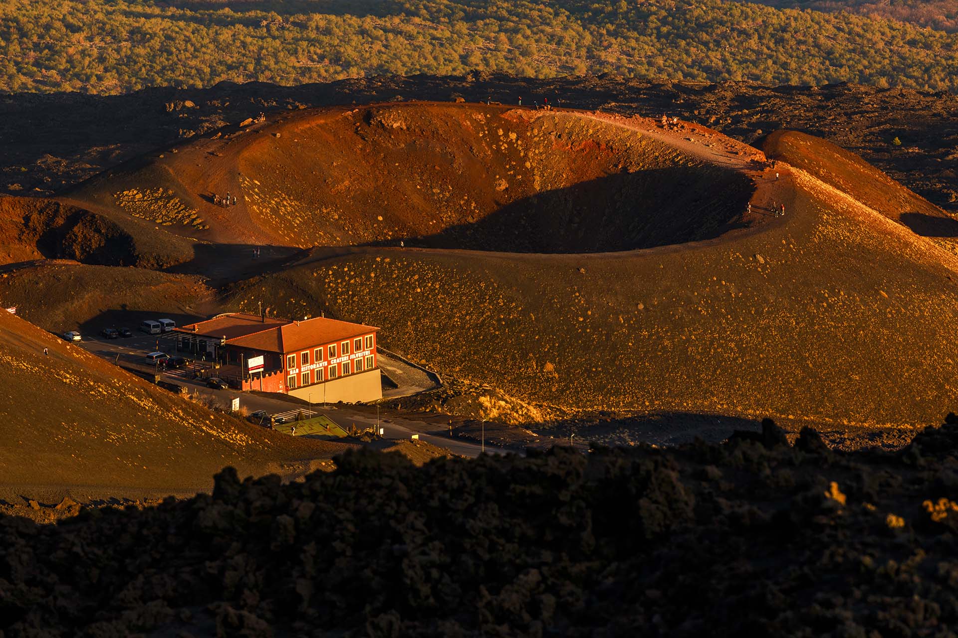 Etna, Cratere Sivestri inferiore al tramonto