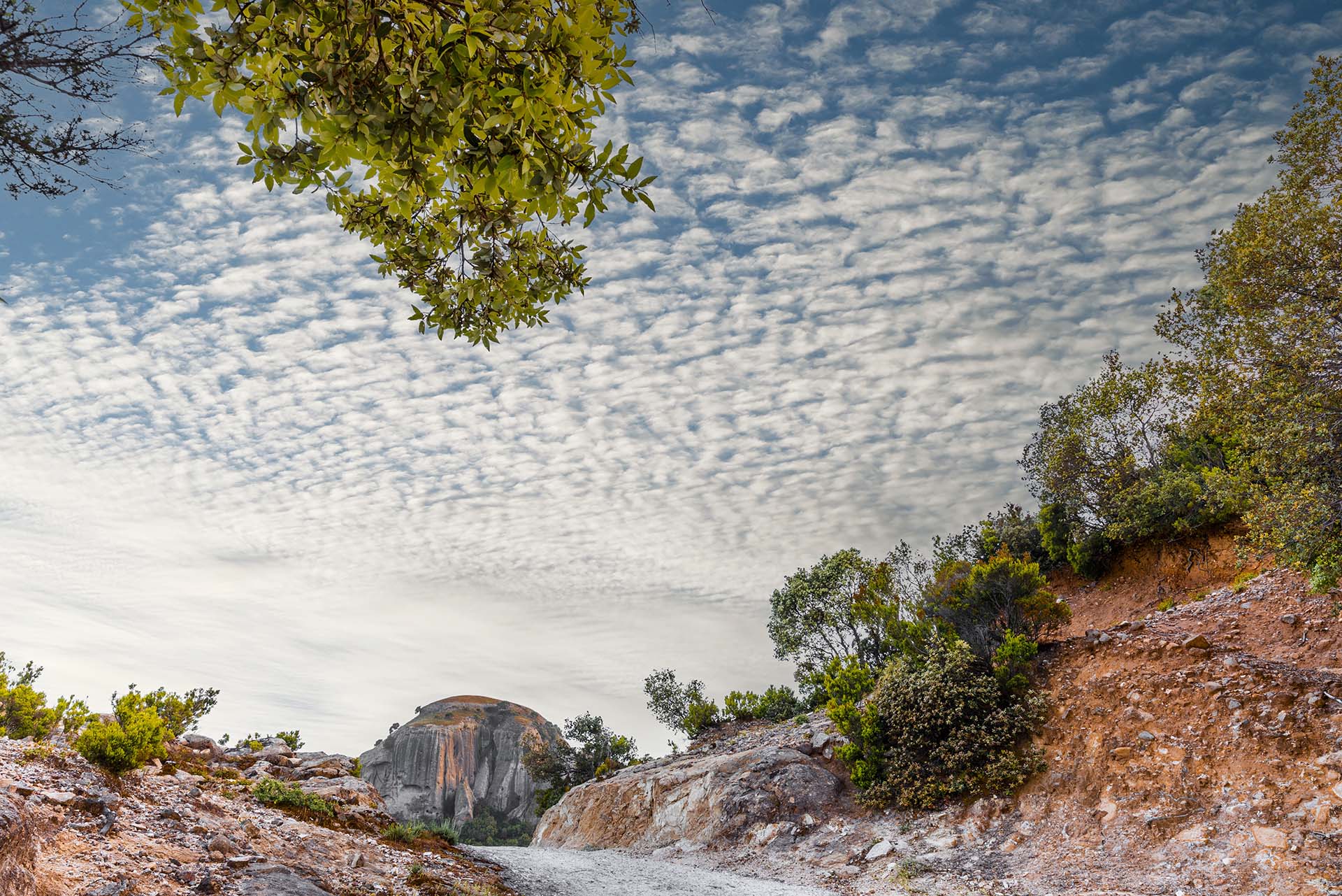 Calabria, Pietra Cappa, monolite più alto d'Europa nel Parco Nazionale dell’Aspromonte