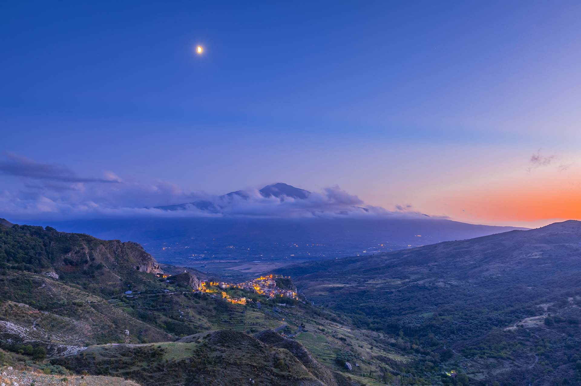 Etna, Nebrodi, Roccella Valdemone la Valle di Moio Alcantara e il versante nord
