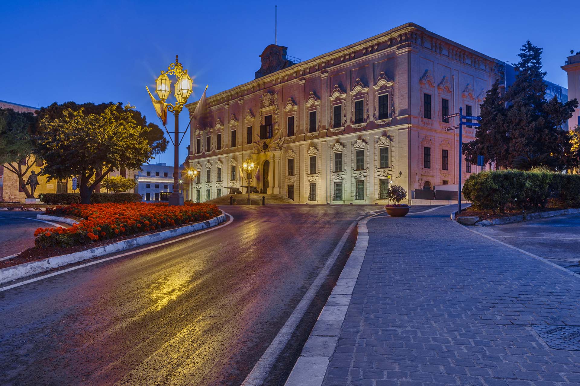 Malta, Albergo di Castiglia sede del primo ministro di Malta