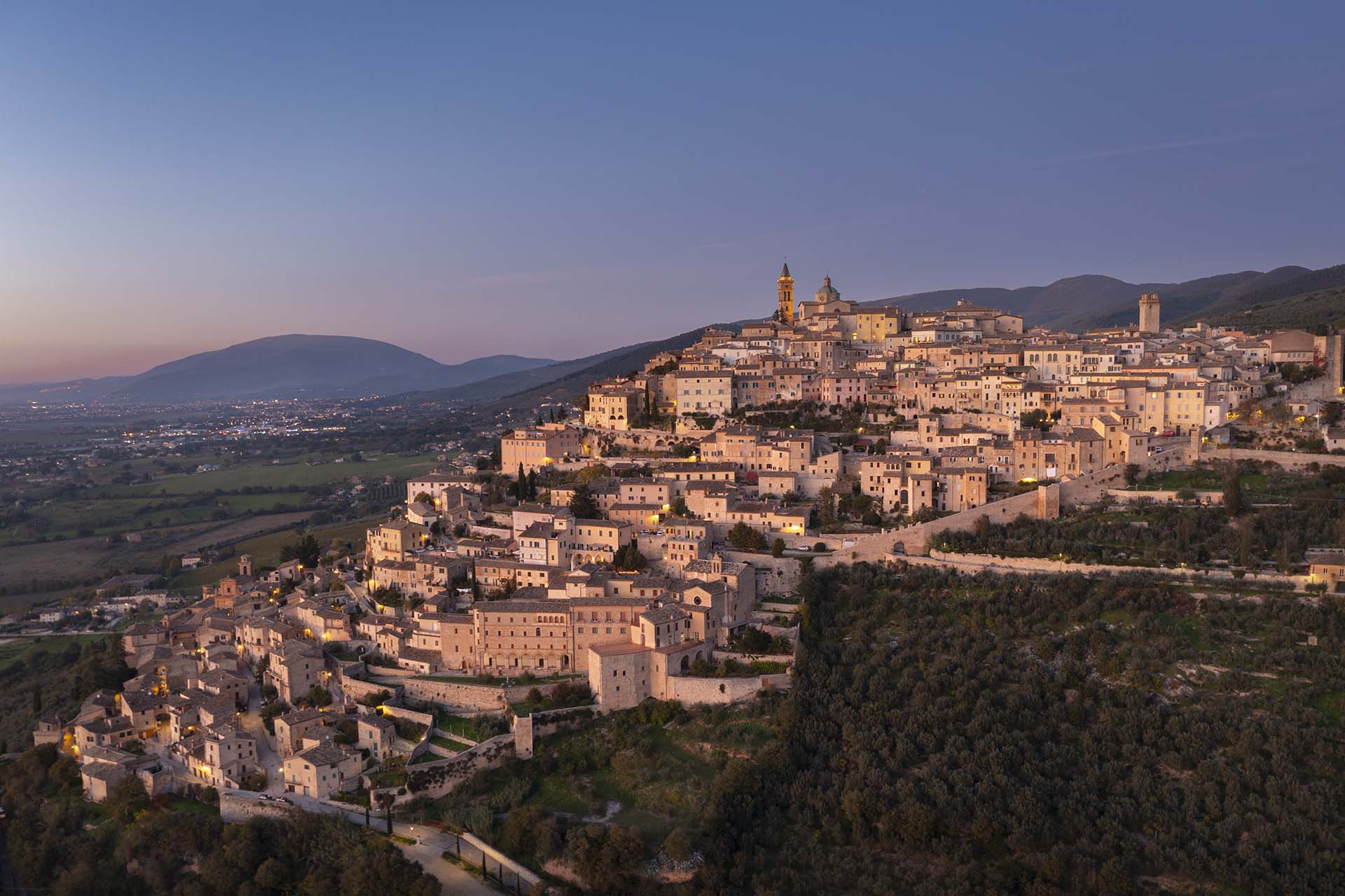 Il borgo di Trevi famoso per il suo pregiato olio extravergine.