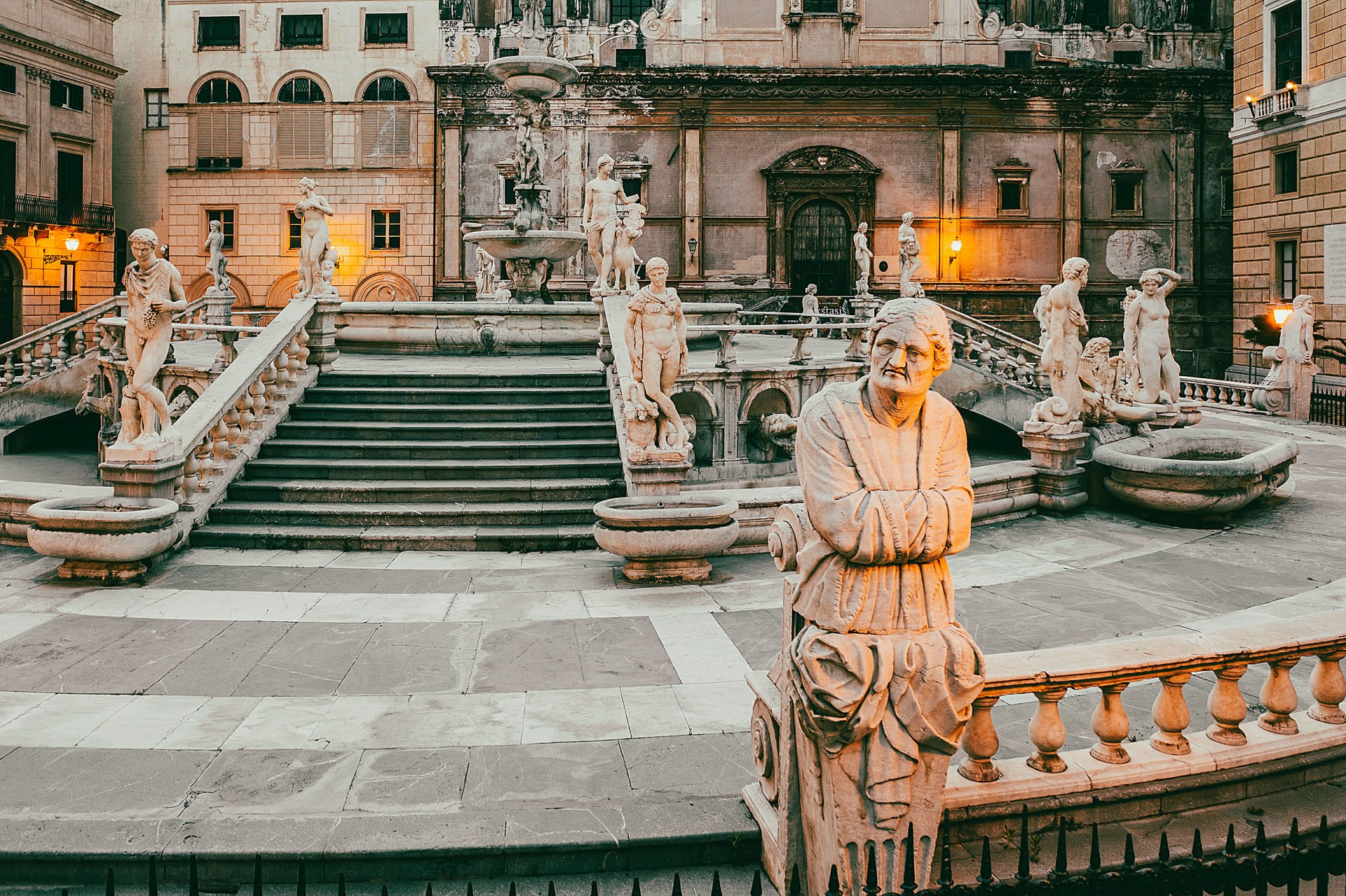 Piazza Pretoria, Palermo l’Anima della Sicilia
