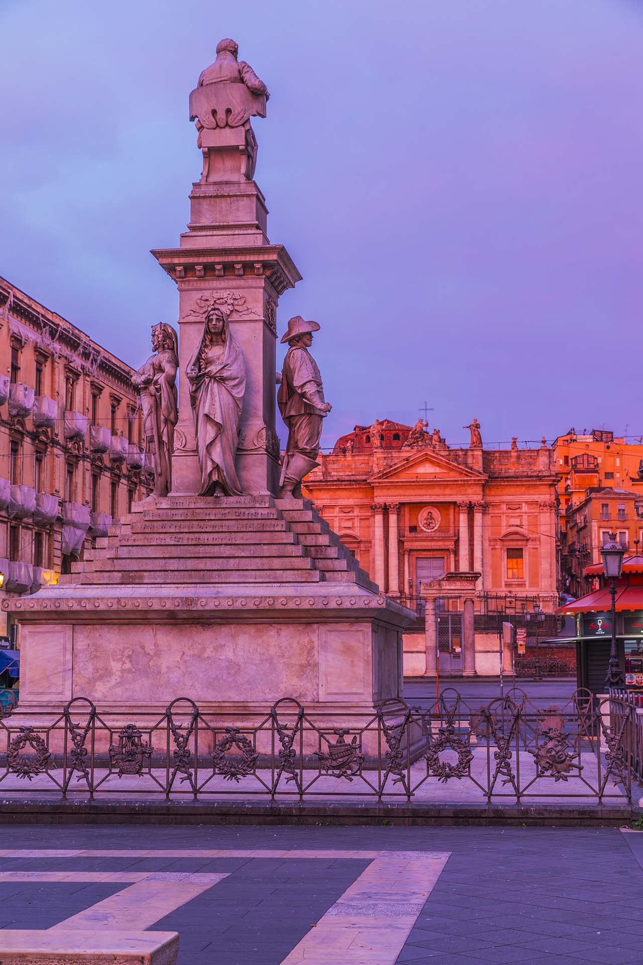 Catania, monumento a Vincenzo Bellini in piazza Stesicoro