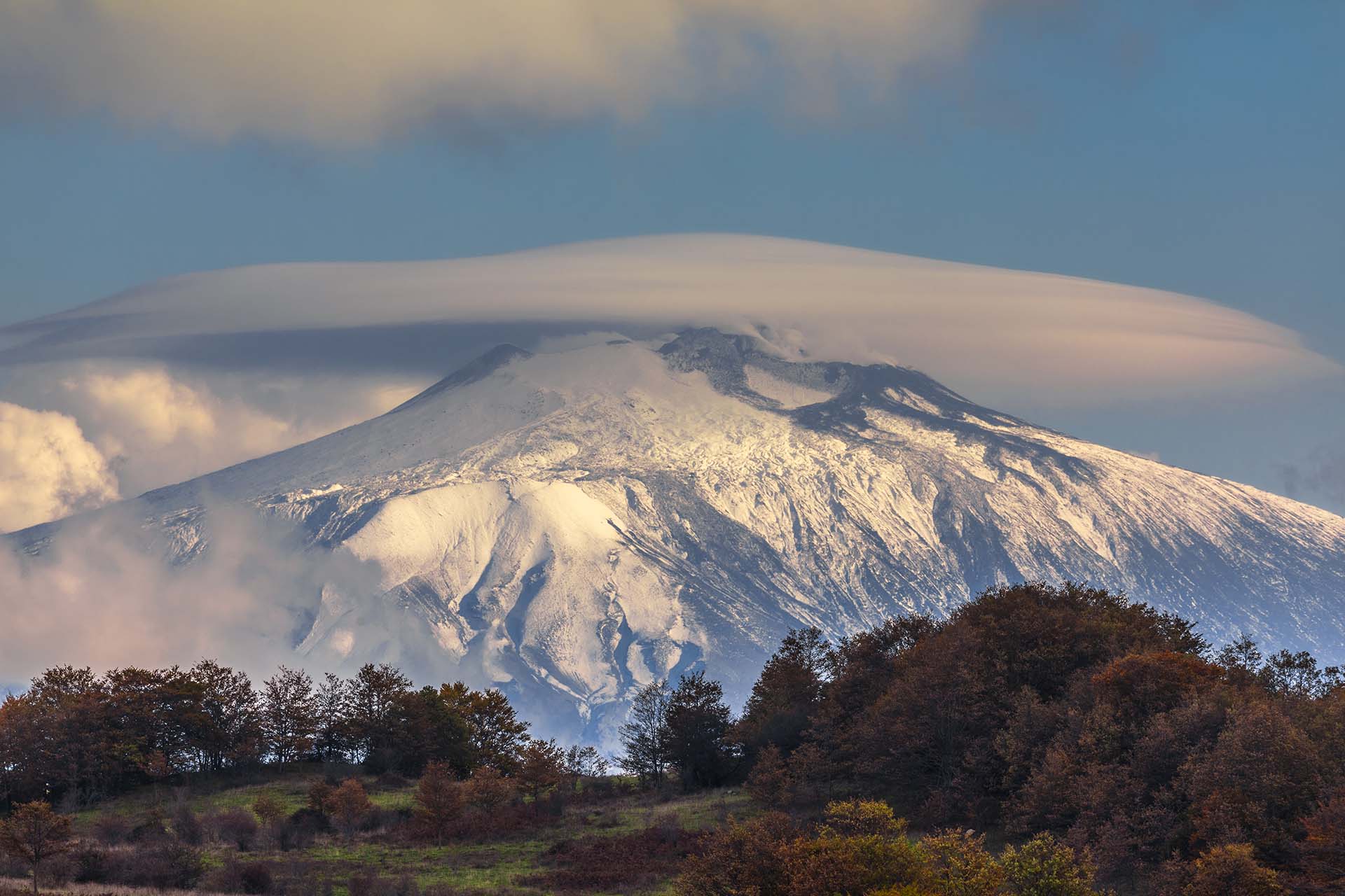 Etna versione invernale vista dai Monti Nebrodi