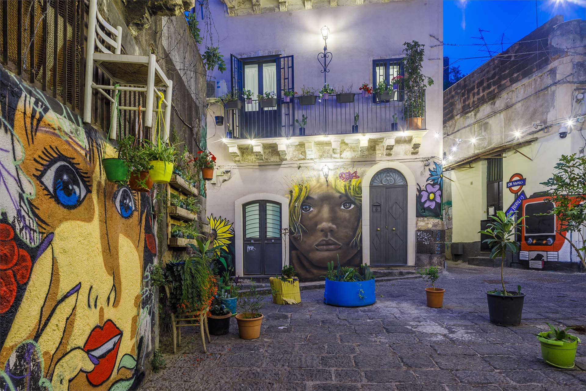 Catania, Piazzetta Dora Musumeci nel quartiere di San Berillo