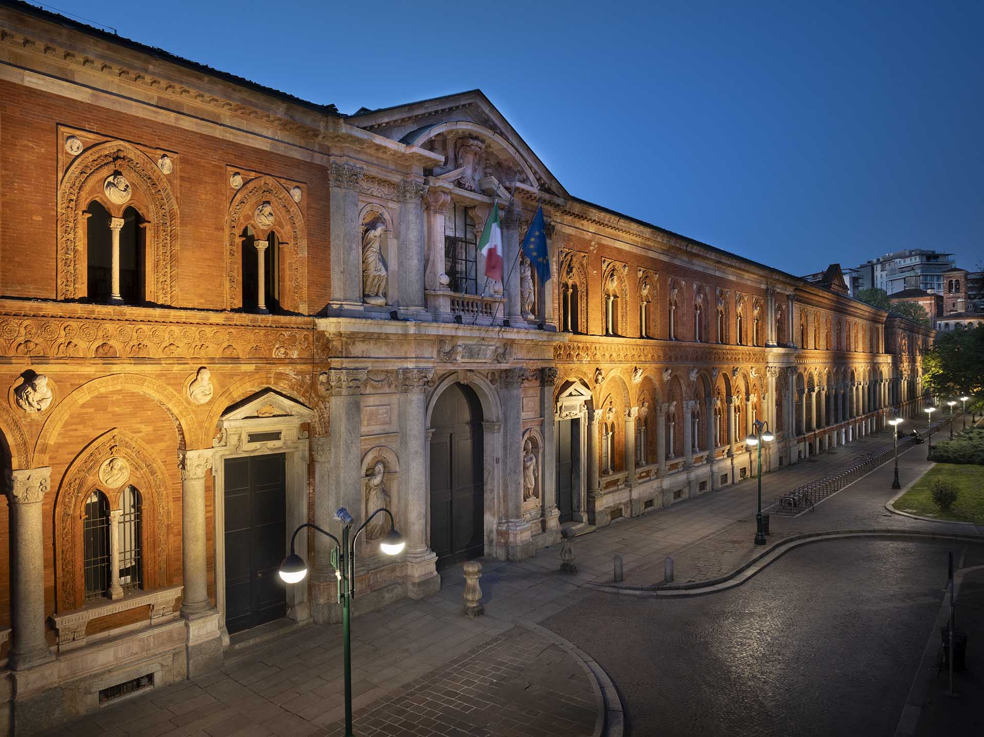 La Ca' Granda, ex ospedale storico ora sede dell'Università Statale di Milano.