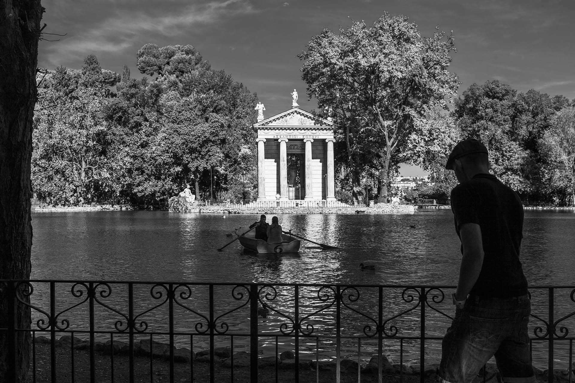 _MG_2168-2-Roma, il laghetto di Villa Borghese e il Tempio di Esculapio