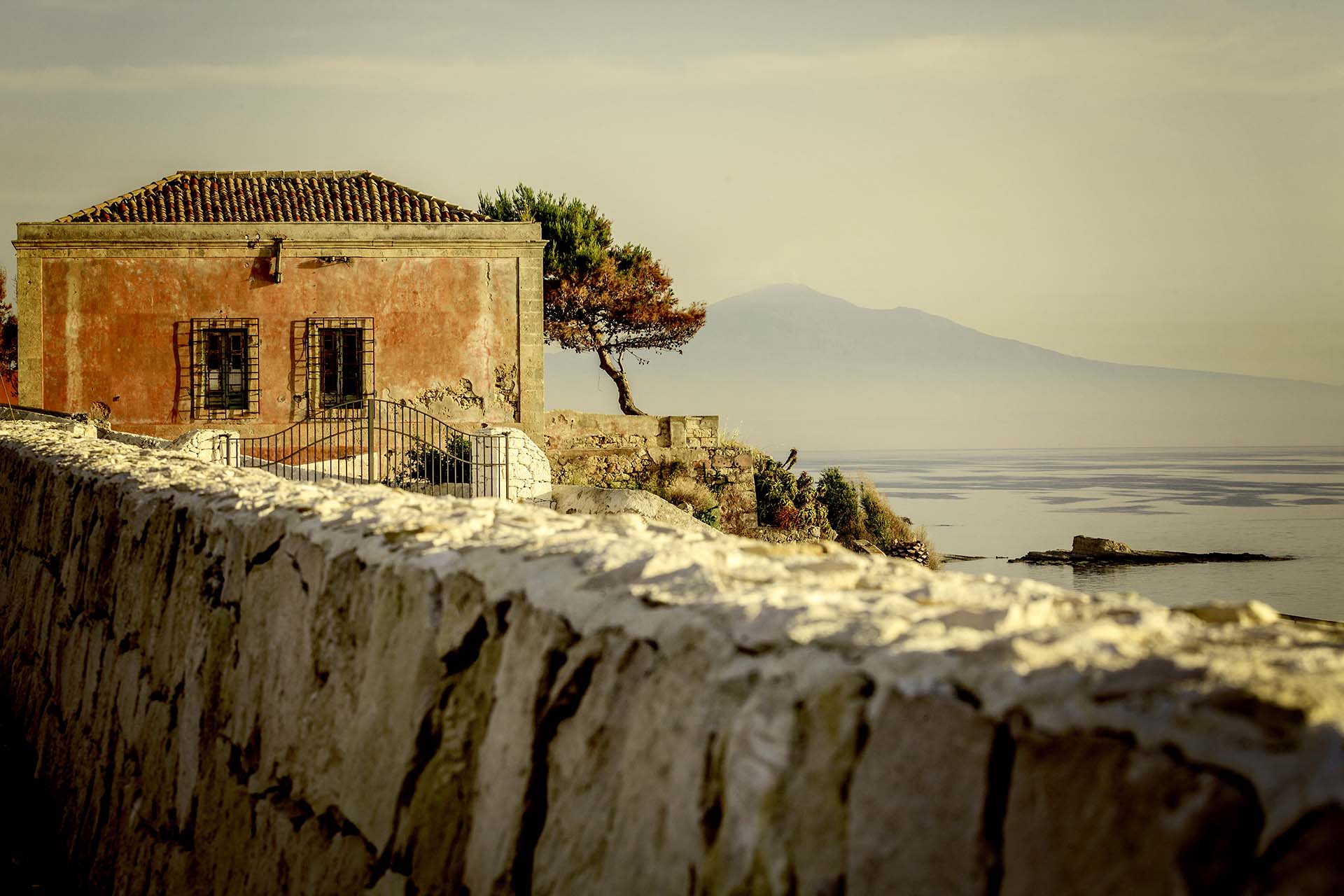 Casa padronale nella costa di Augusta con vista Etna