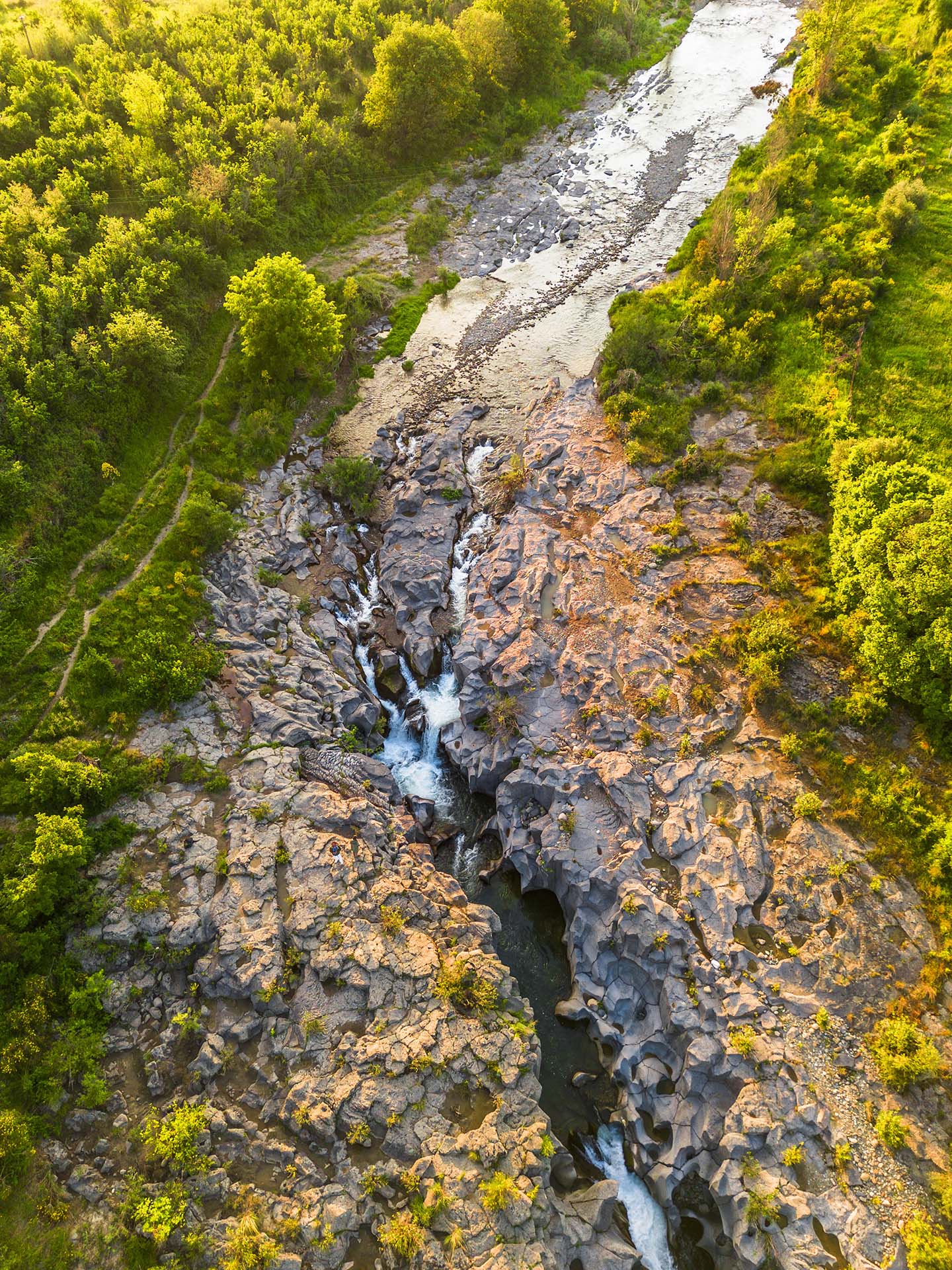 DJI_0052-Etna, Alcantara e le Gole di Castiglione di Sicilia. Un Viaggio nella Natura Siciliana
