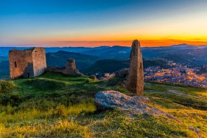SAFF7138-HDR-Enna, il Fascino del Castello San Filippo D'Arginò, sentinella su Agira