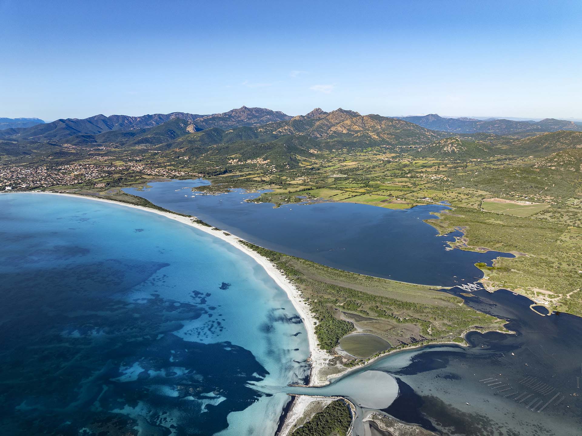 Spiagga La Cinta a San Teodoro.