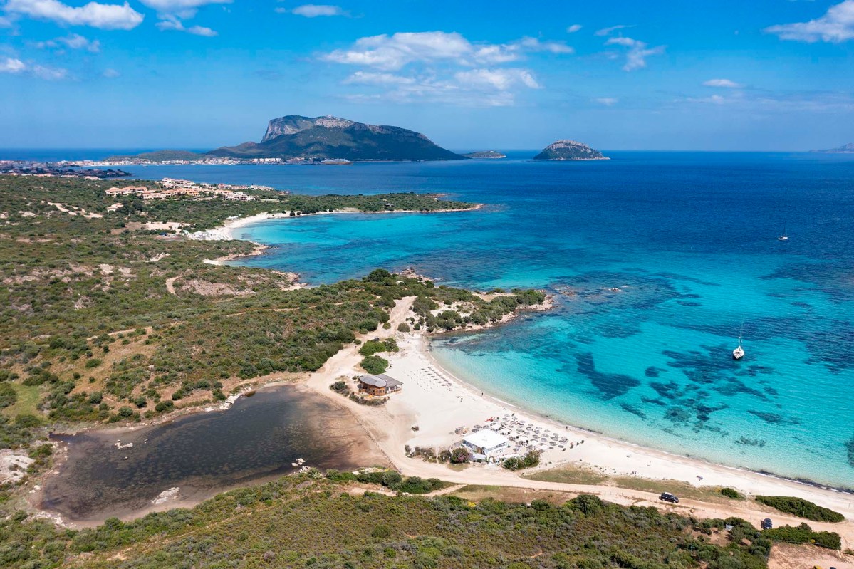 Spiaggia di Cala Sassari.