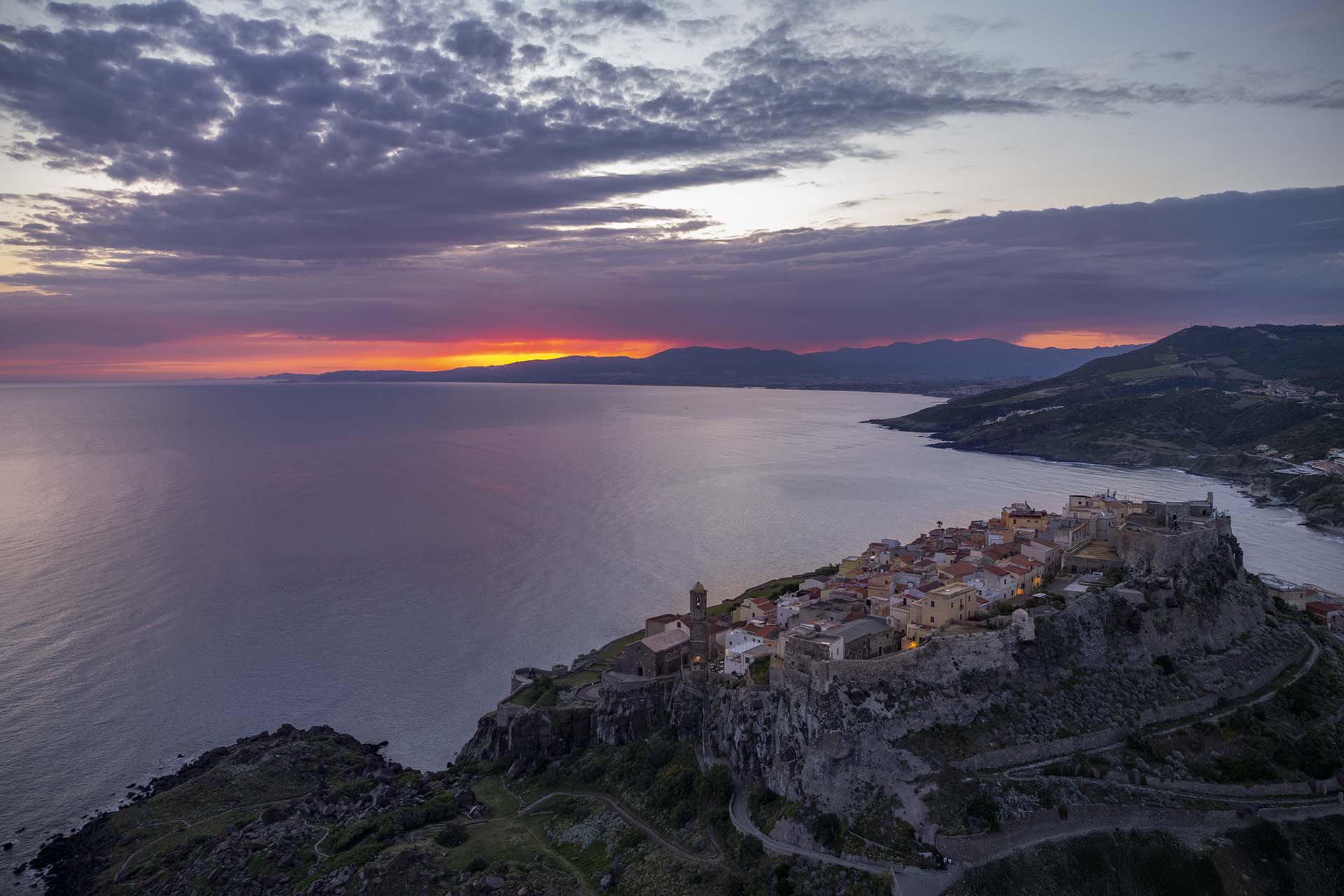 Il borgo fortificato di Castelsardo.