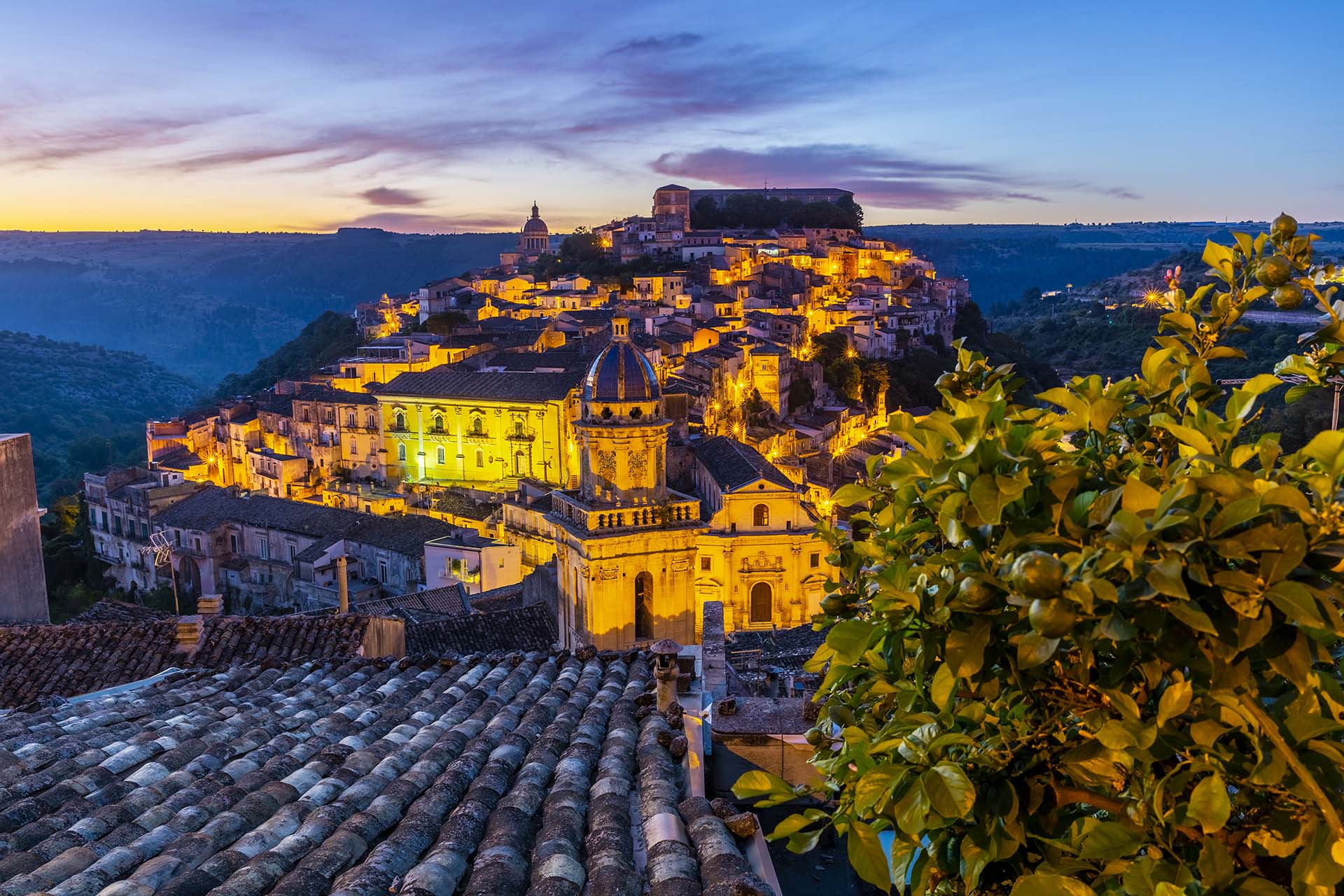 SAFF7579-HDR-Ragusa Ibla, la magia del Barocco che si svela all'alba