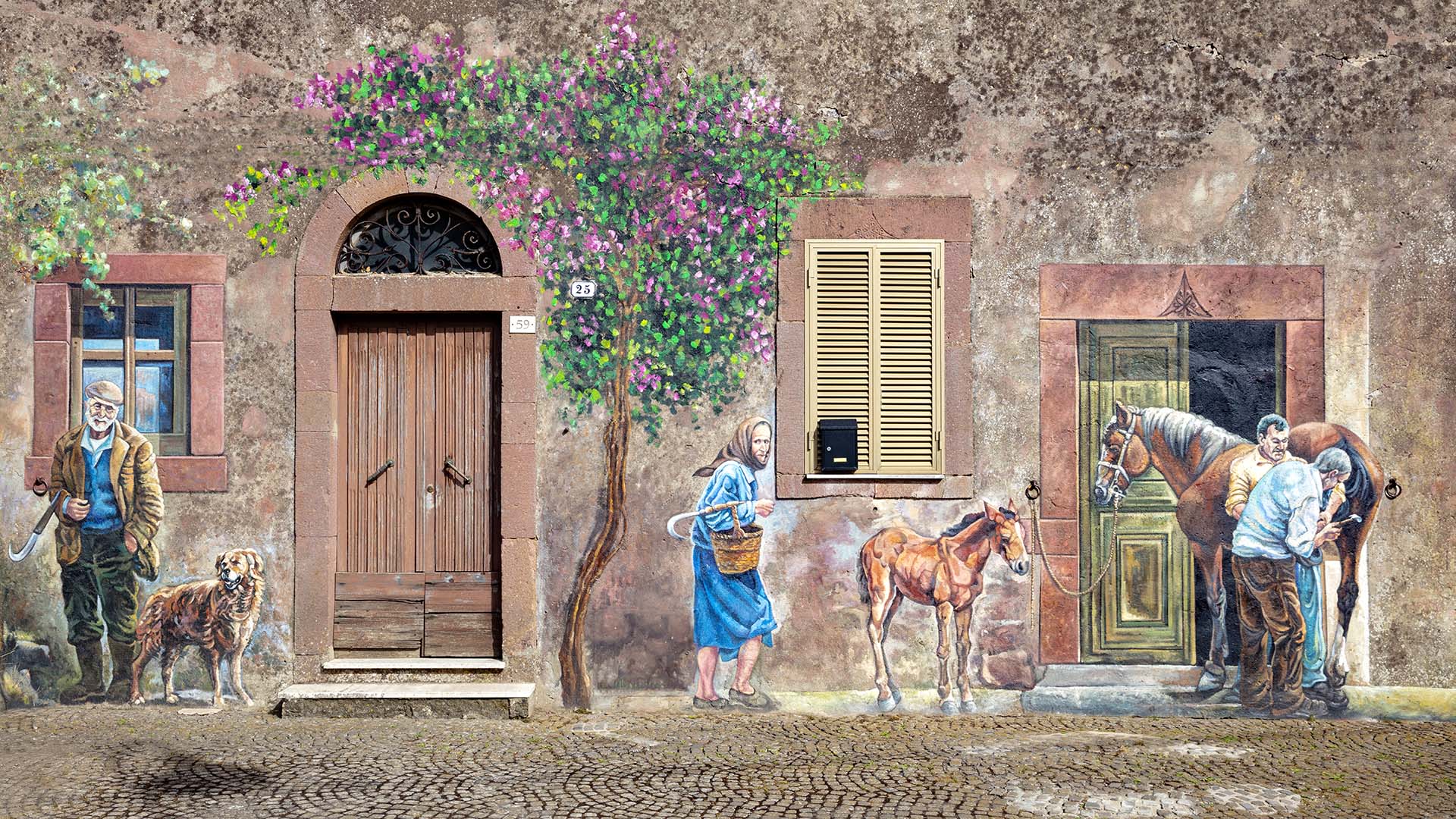 Murale nel borgo di Tinnura.