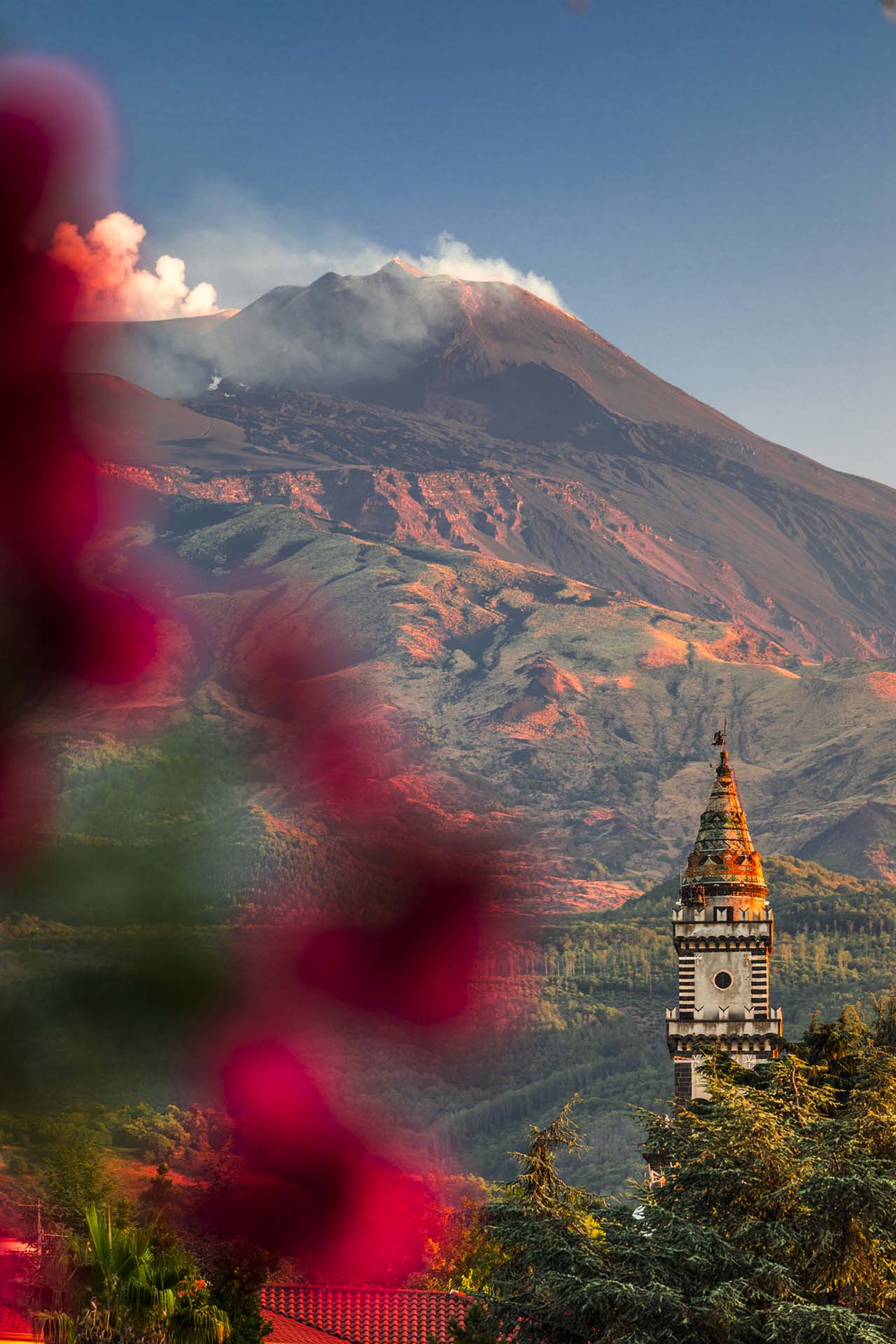 0A1A7208-Pedara, il campanile e il vulcano