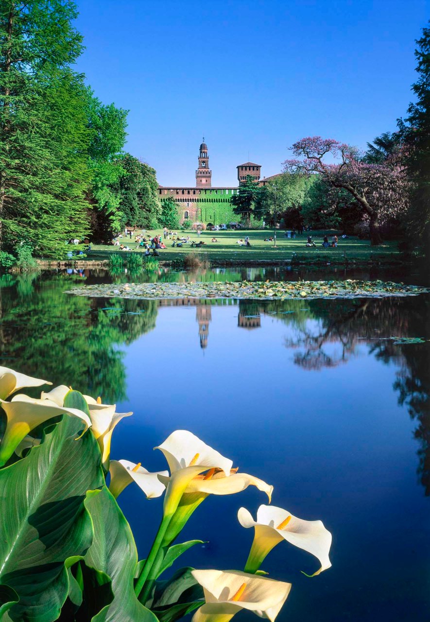 Il Castello Sforzesco visto dal Parco Sempione