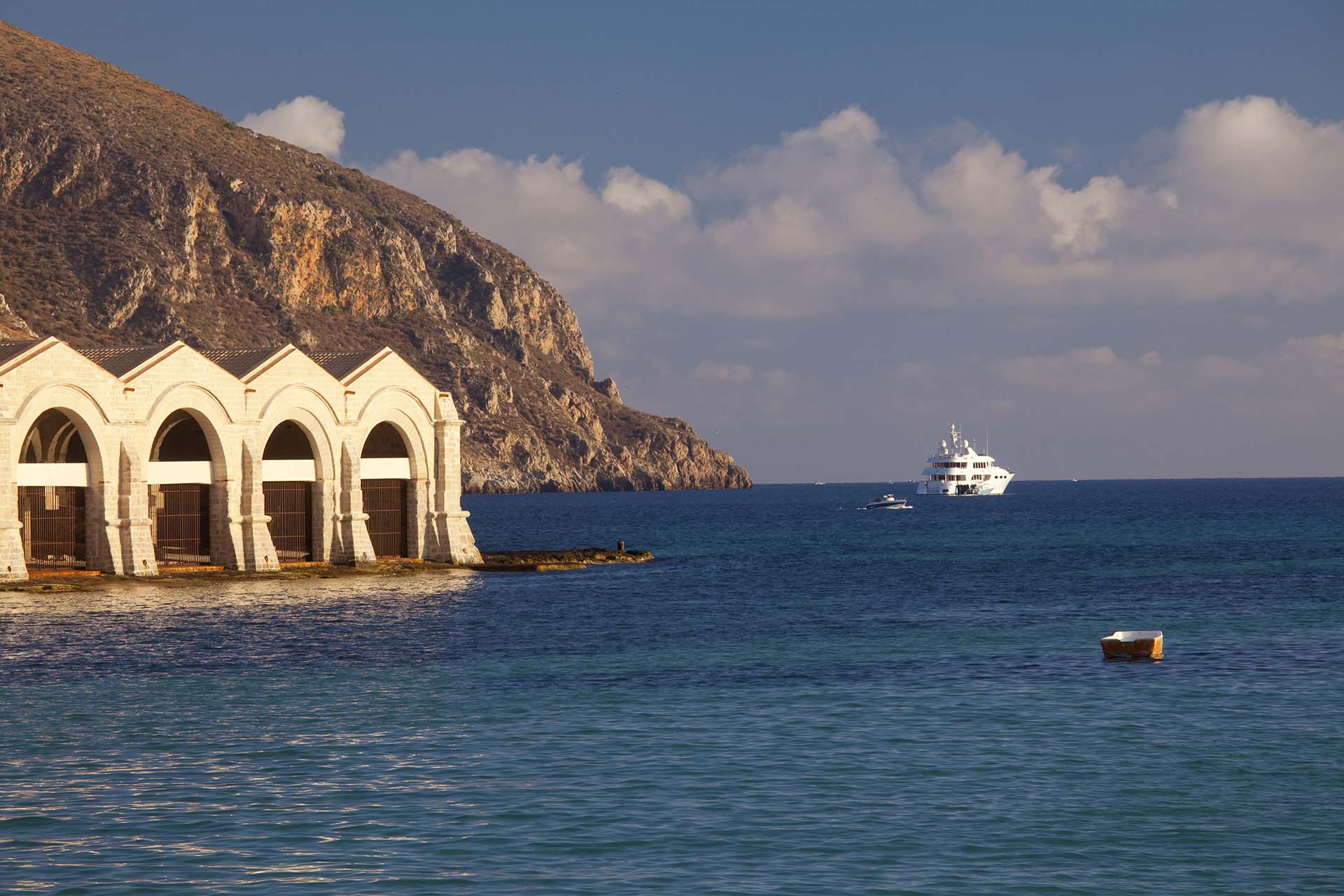 _MG_0296-Favignana, il fascino senza tempo della Tonnara Florio tra le acque cristalline di spiaggia Praia