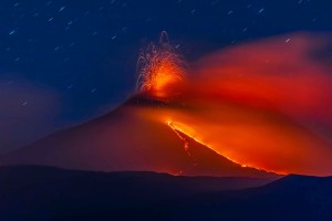 SAFF1979-HDR-2-Etna, fontana di magma dal cratere di sud est