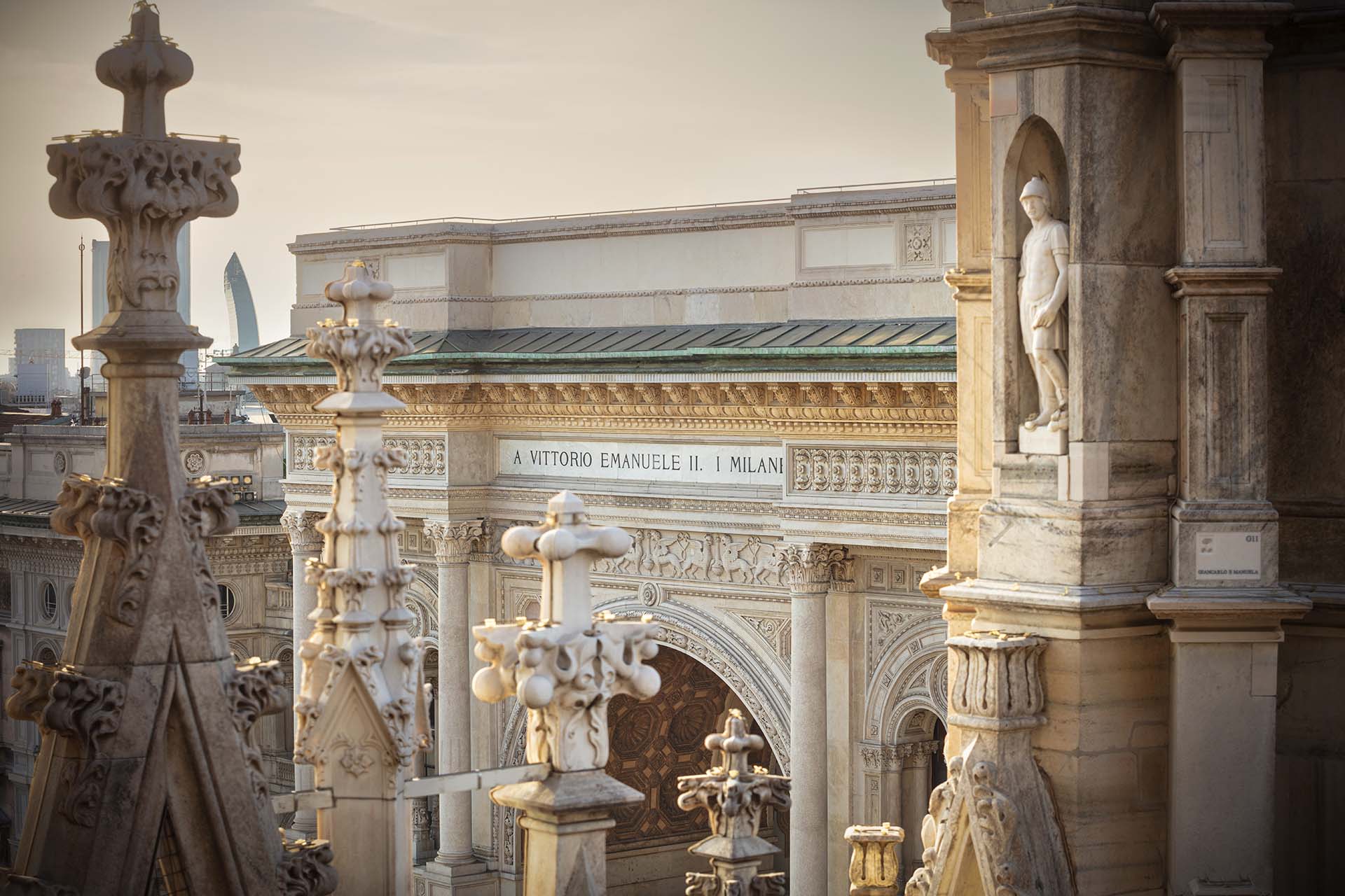 Guglie del Duomo e Galleria Vittorio Emanuele a Milano.
