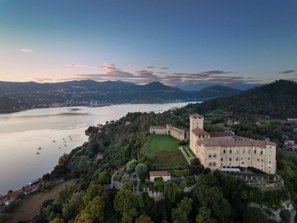 La Rocca di Angera sul lago Maggiore.
