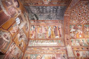 Oratorio di San Pellegrino nel complesso monastico di Bominaco.