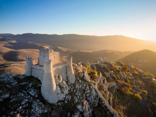 Il castello normanno di Rocca Calascio.