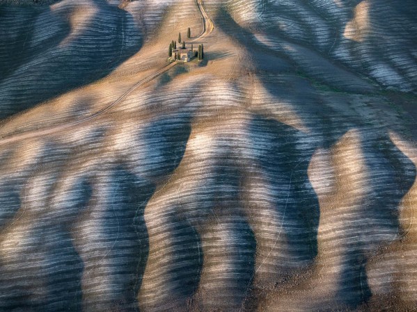 Il territorio collinare della Val d'Orcia riconosciuto dall'Unesco Patrimonio dell'Umanità.