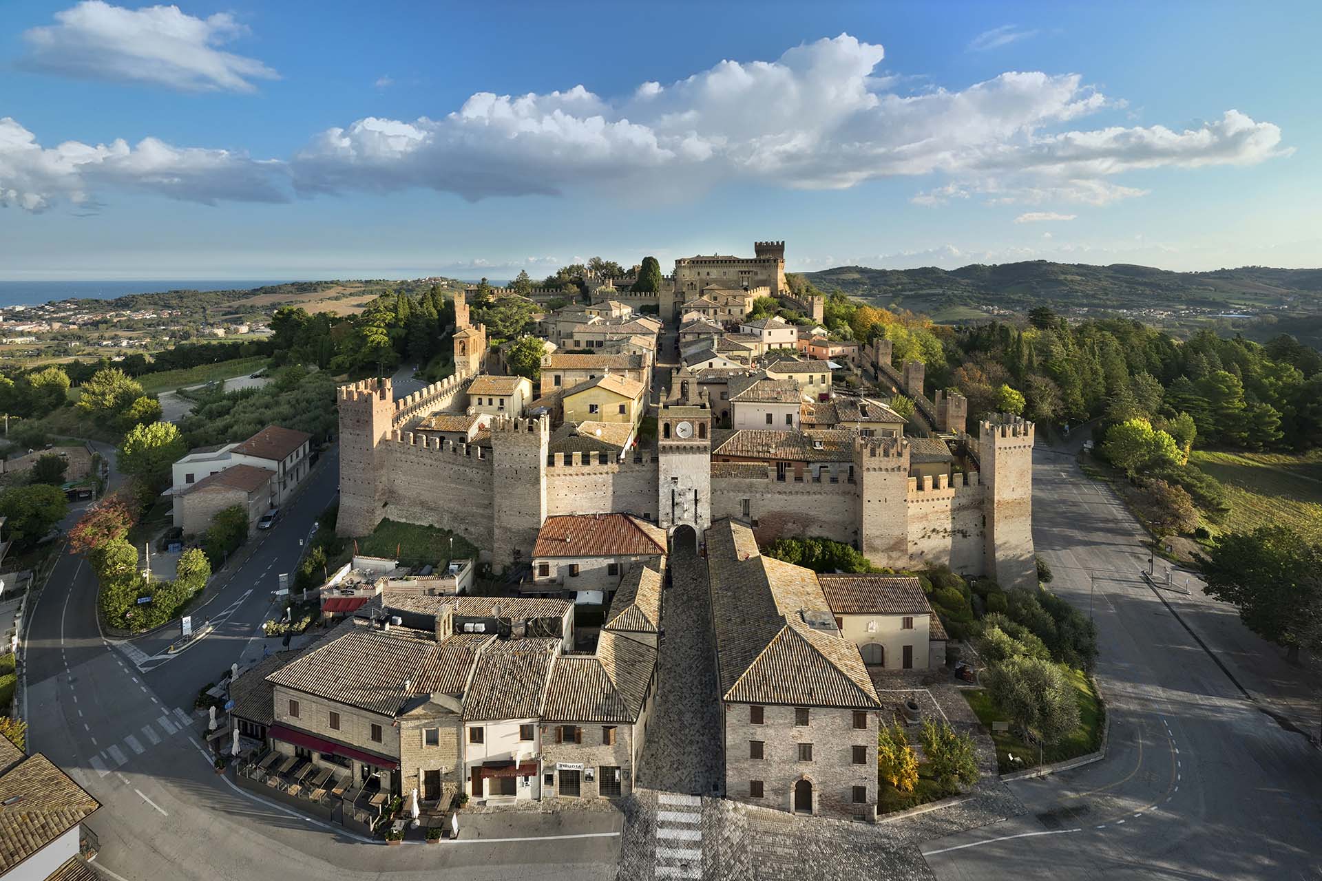 Il borgo medievale di Gradara.