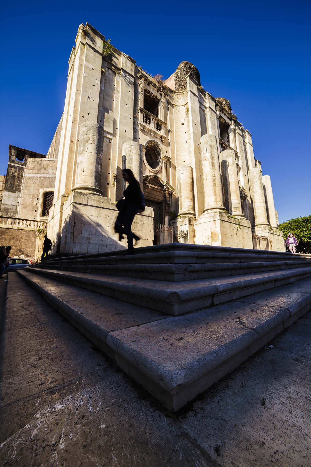 _MG_4634-Maestosità e vita, la facciata incompiuta della Chiesa di San Nicolò l’Arena a Catania