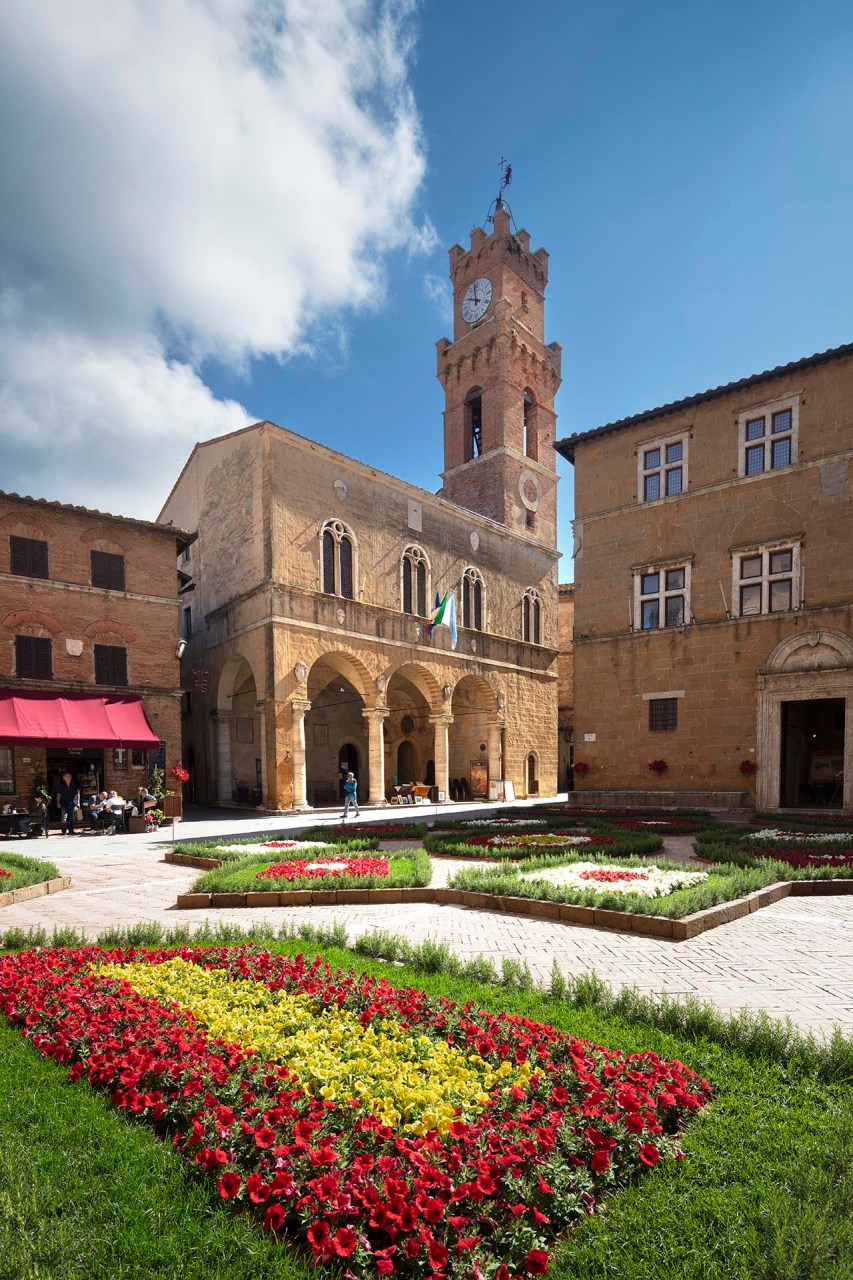 Il Palazzo Comunale di Pienza in Piazza Pio II.