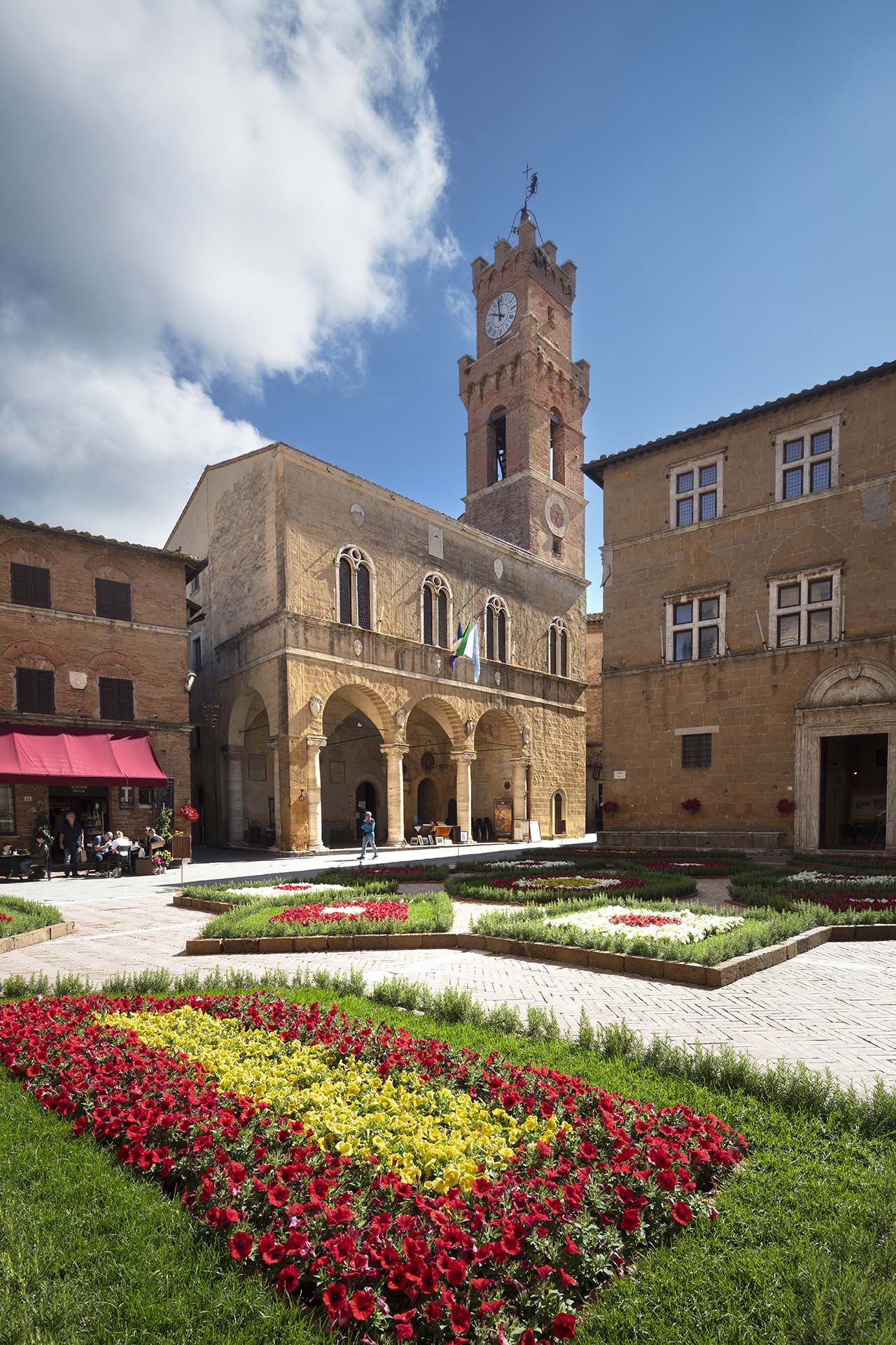 Il Palazzo Comunale di Pienza in Piazza Pio II.