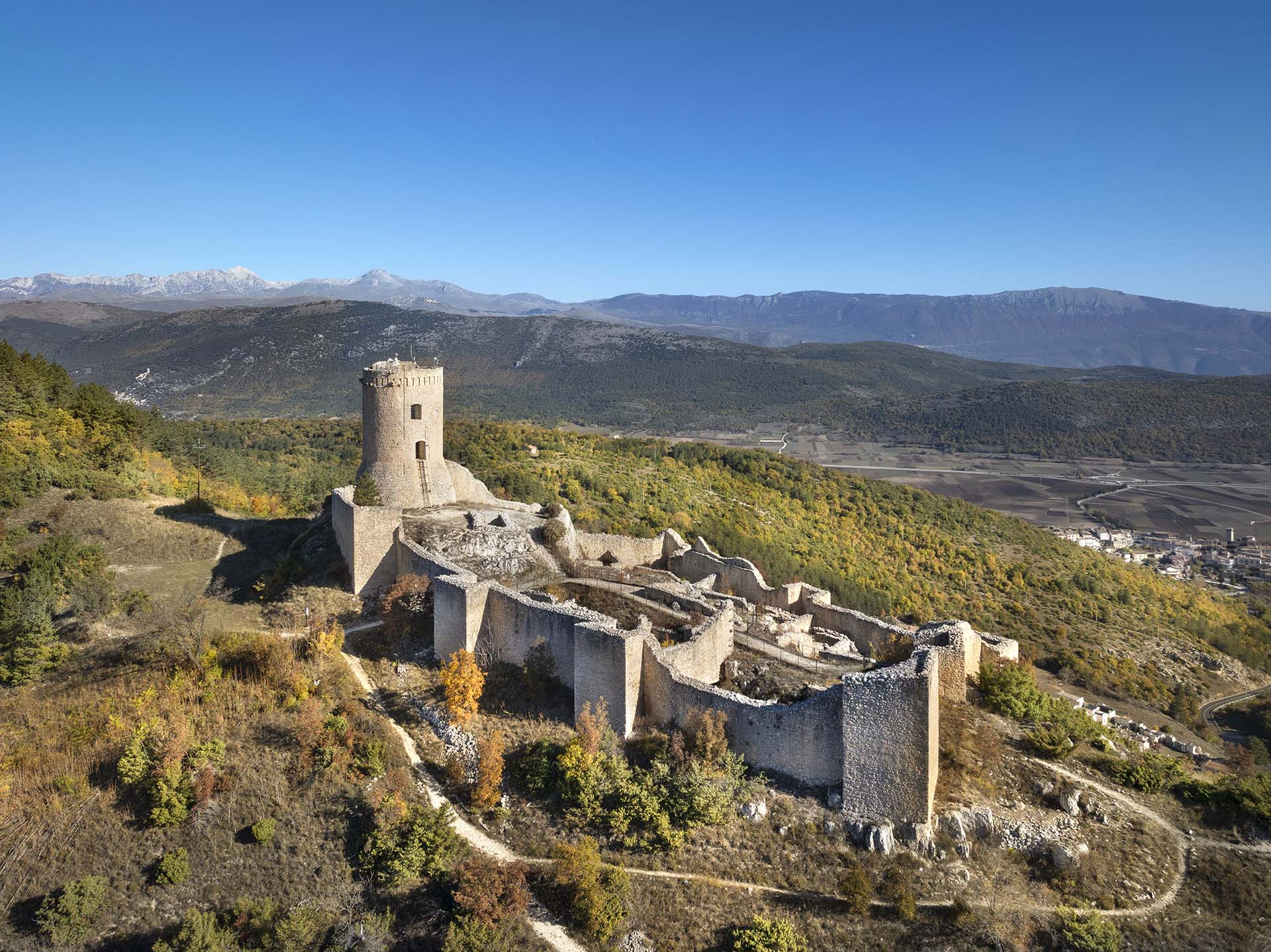 Il Castello di Bominaco