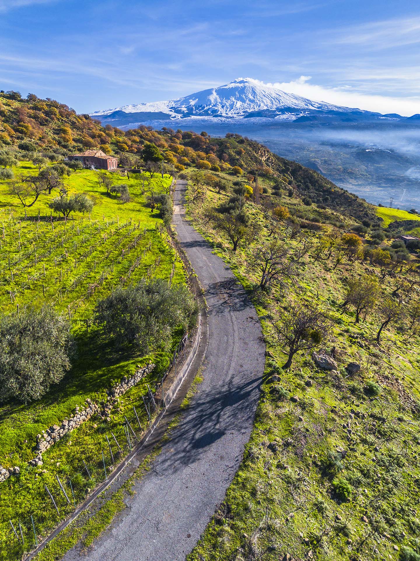 DJI_0987-L'Etna dai Monti di Serravalle, uno sguardo sulla Valle del Simeto