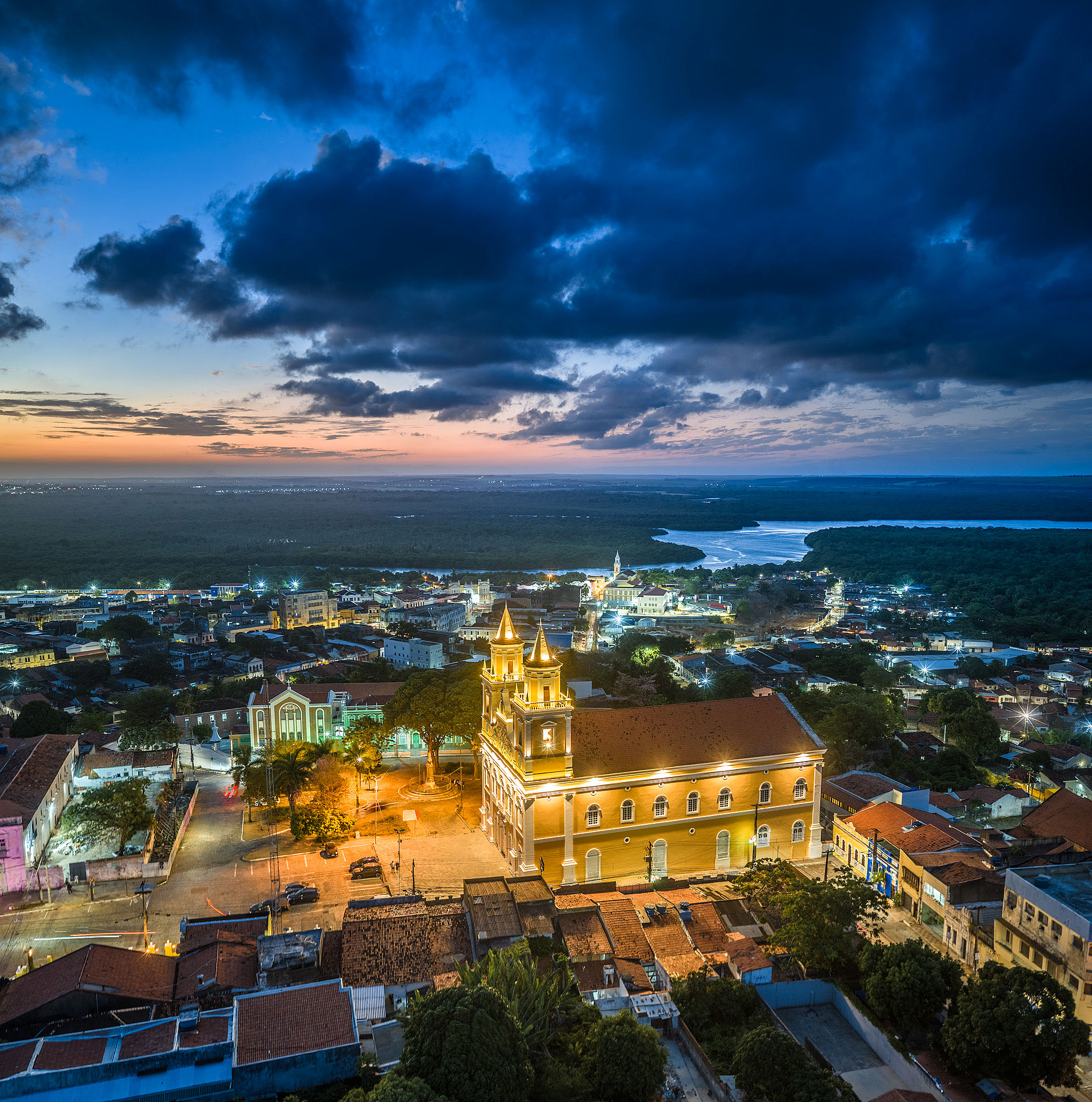 Il Cuore Antico di João Pessoa: Un Viaggio tra Colori e Storia
