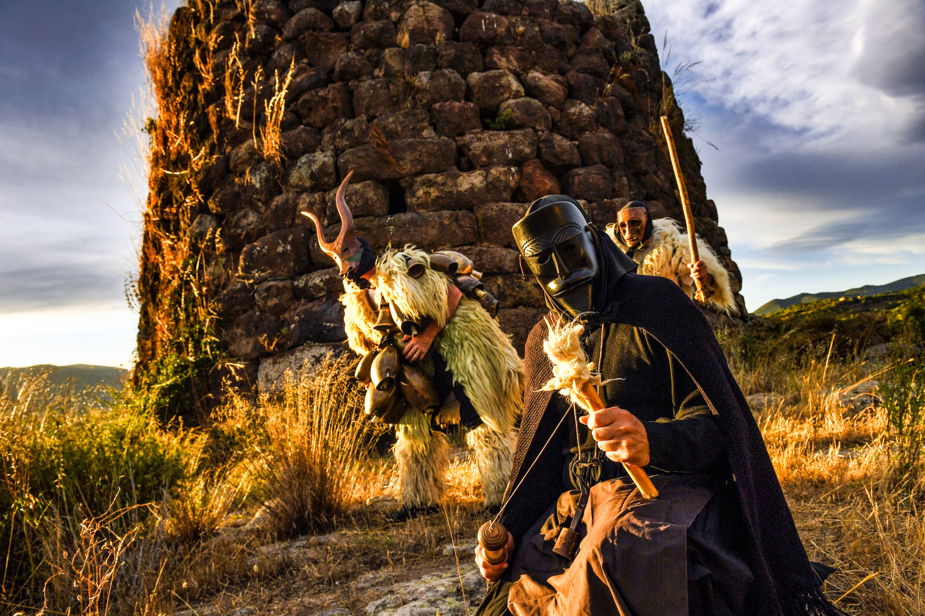 Boes e Merdules: Il Cuore Arcaico della Sardegna a Ottana