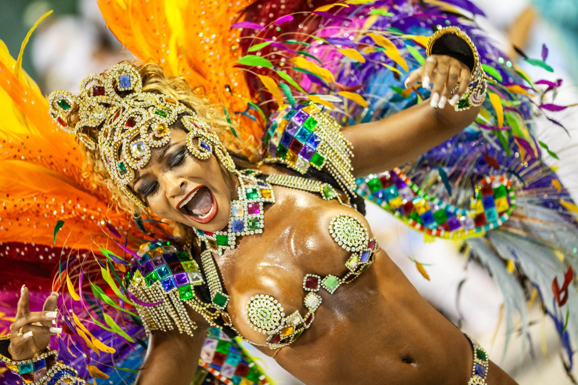 carnevale-rio-de-janeiro-brasile-parata-sambodromo
