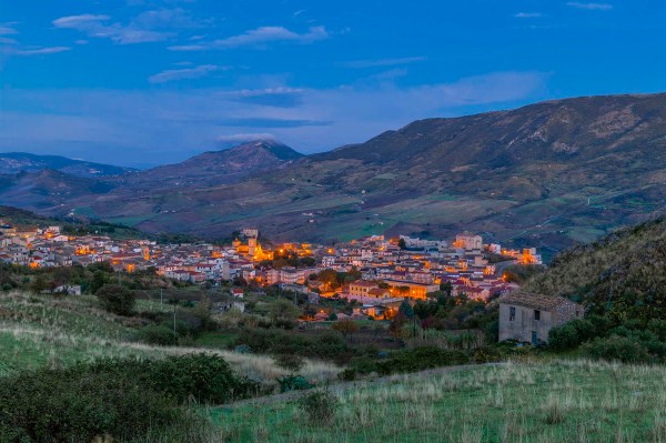 DE7U2459-Palazzo Adriano, un presepe di luci nel cuore dei Monti Sicani